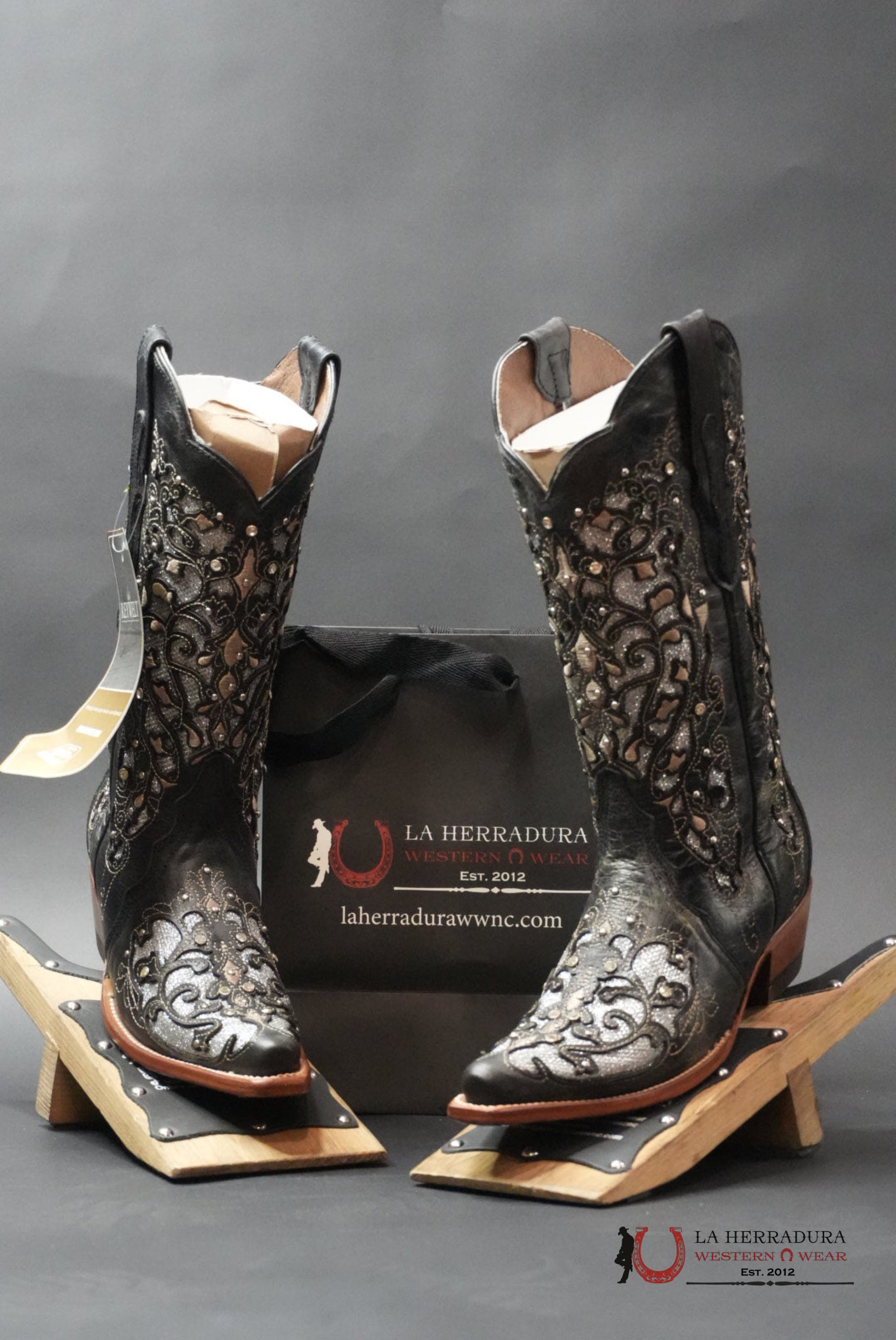 REYWELT CLARISSA HEISER NEGRO CUERO- 895 BOTAS MUJERES