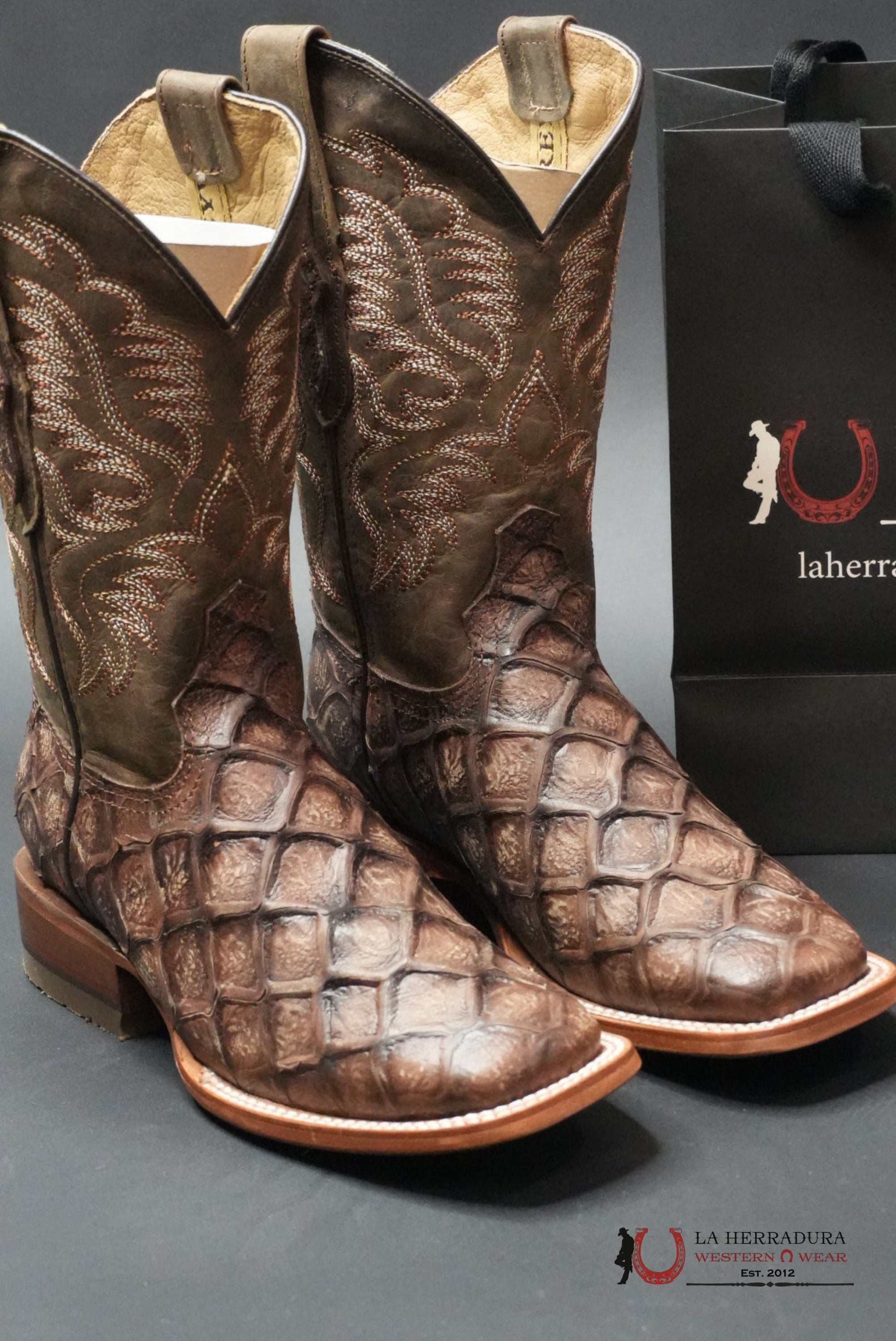 REYWELT REY071 ANGUS PESCADO RÚSTICO CAFÉ BOTAS MUJERES