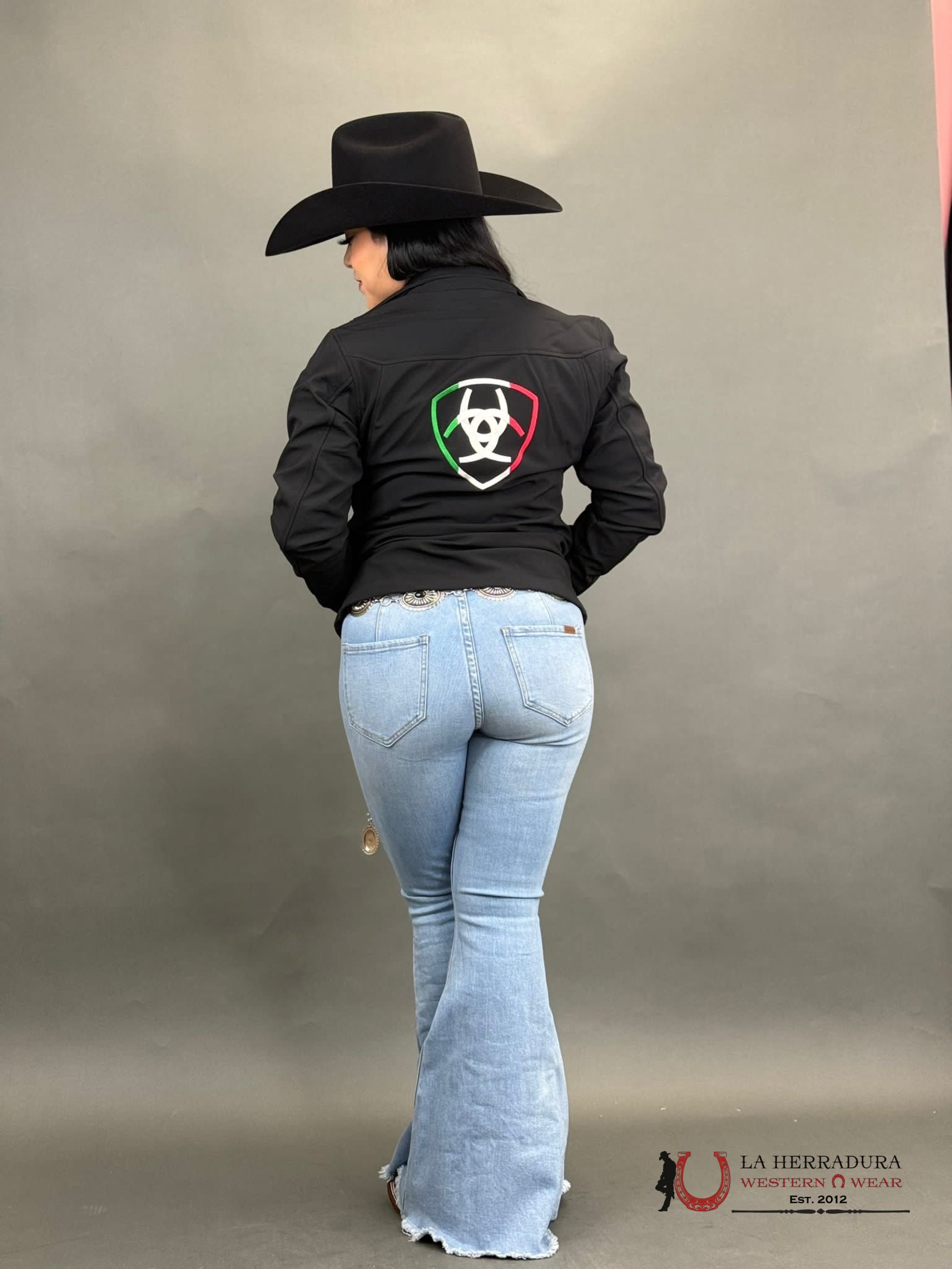 Rock&Roll Light Wash Multi Dart Bargain Button Bell Jeans Women