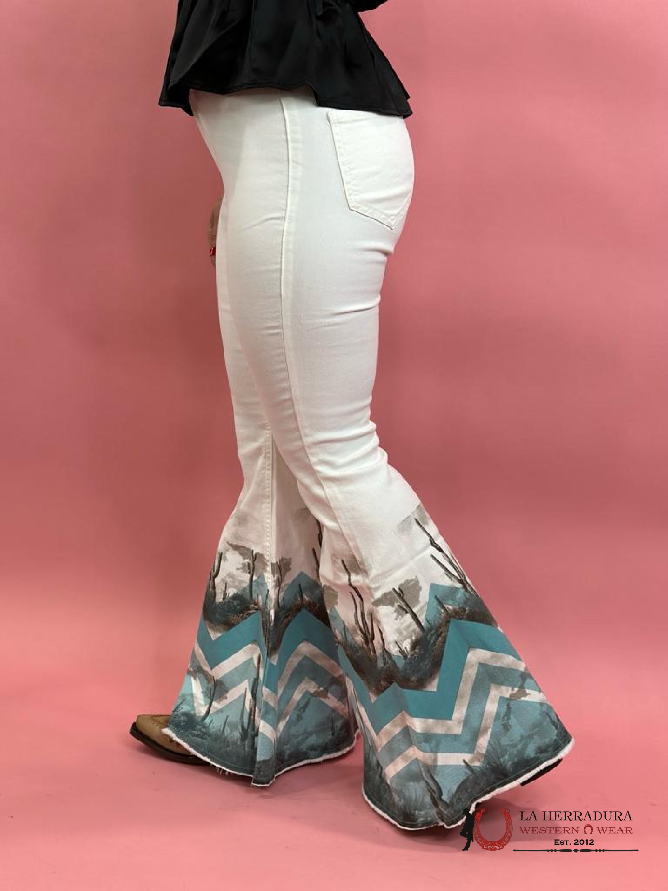 Rock&Roll White Bargain Button Bell High Rise Jeans Women