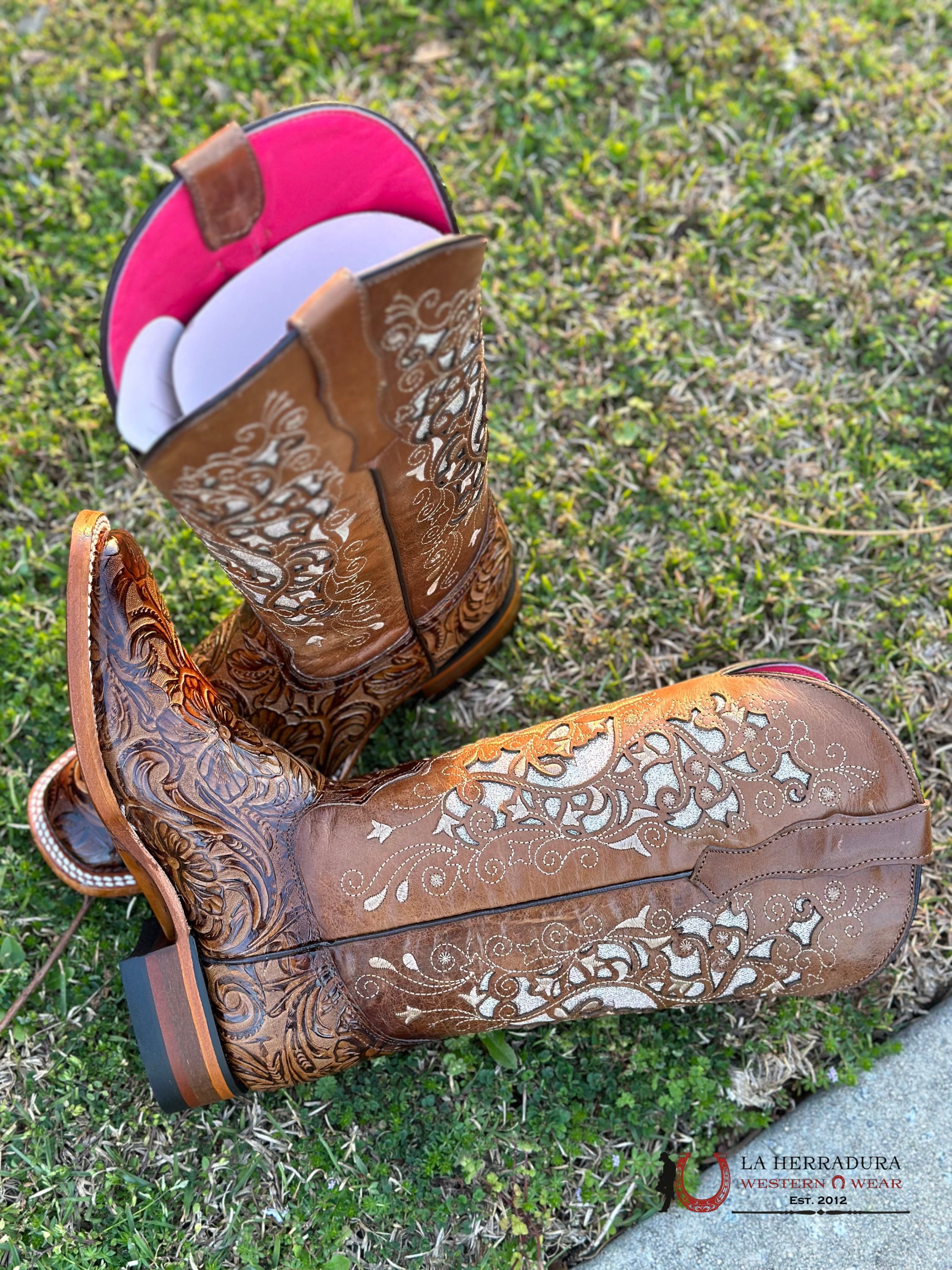 Womens Flor De Luz Alma Hand Tooled Honey Square Toe Botas Mujeres