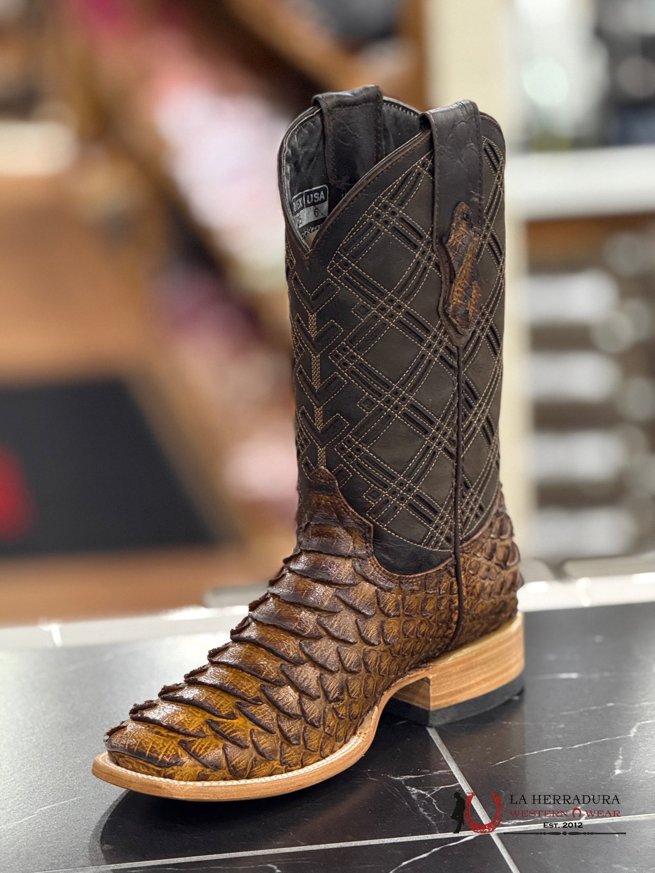 ROCKEM CLON MIEL/HONEY NORMAL PYTHON SQ. TOE BOOT (TUBO CAFE) BOTAS HOMBRES