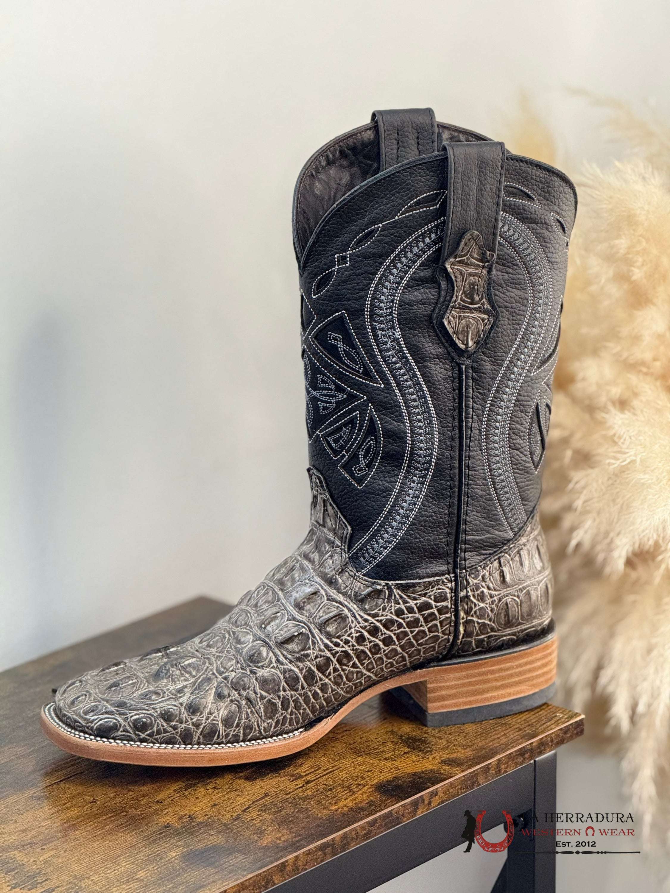 ROCKEM CLON NUCA NATURAL GREY SQ. TOE BOOT BOTAS HOMBRES