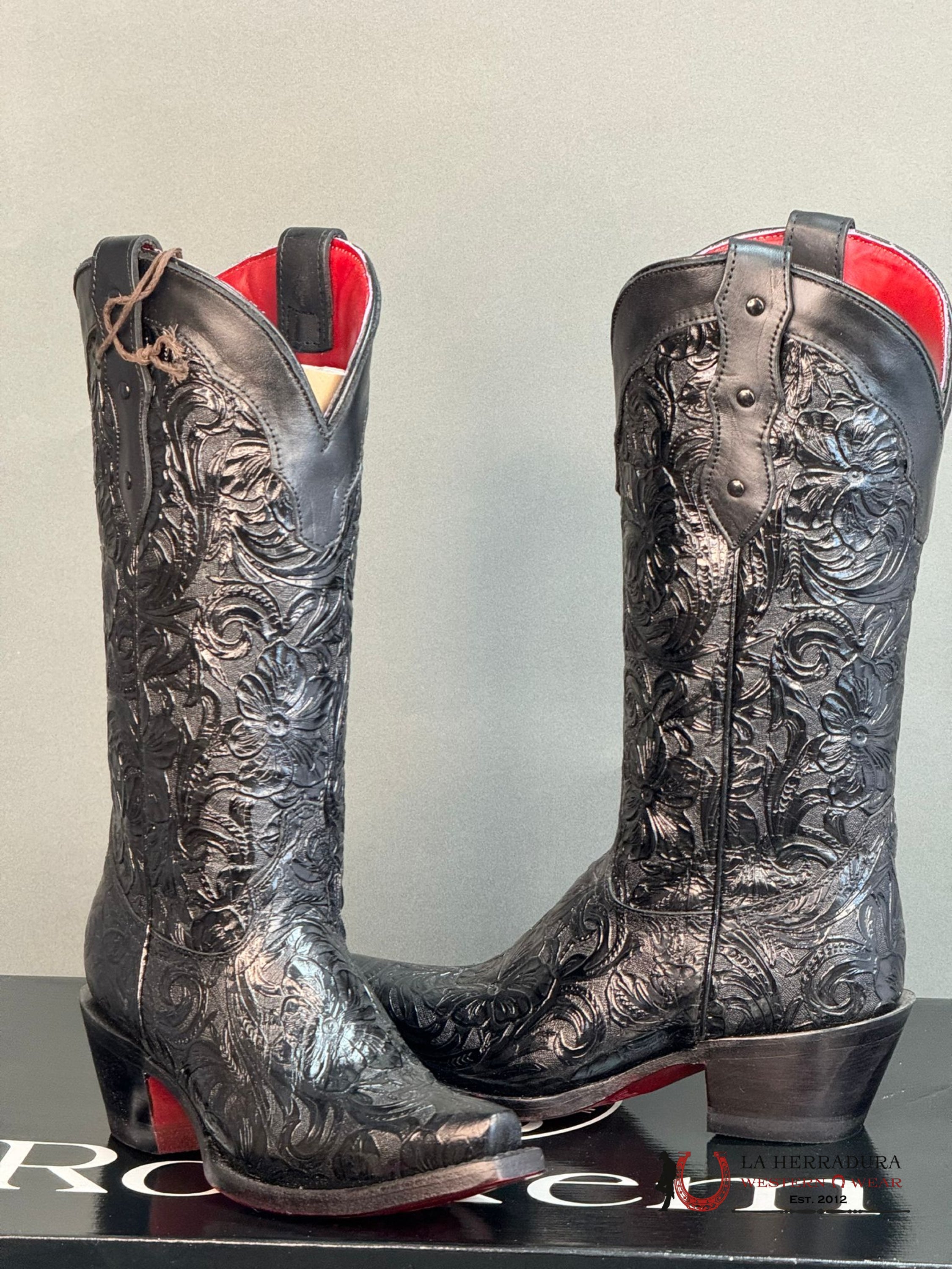 Rock’em Hand Tooled Flor De Luz Black Point Toe Botas Mujeres