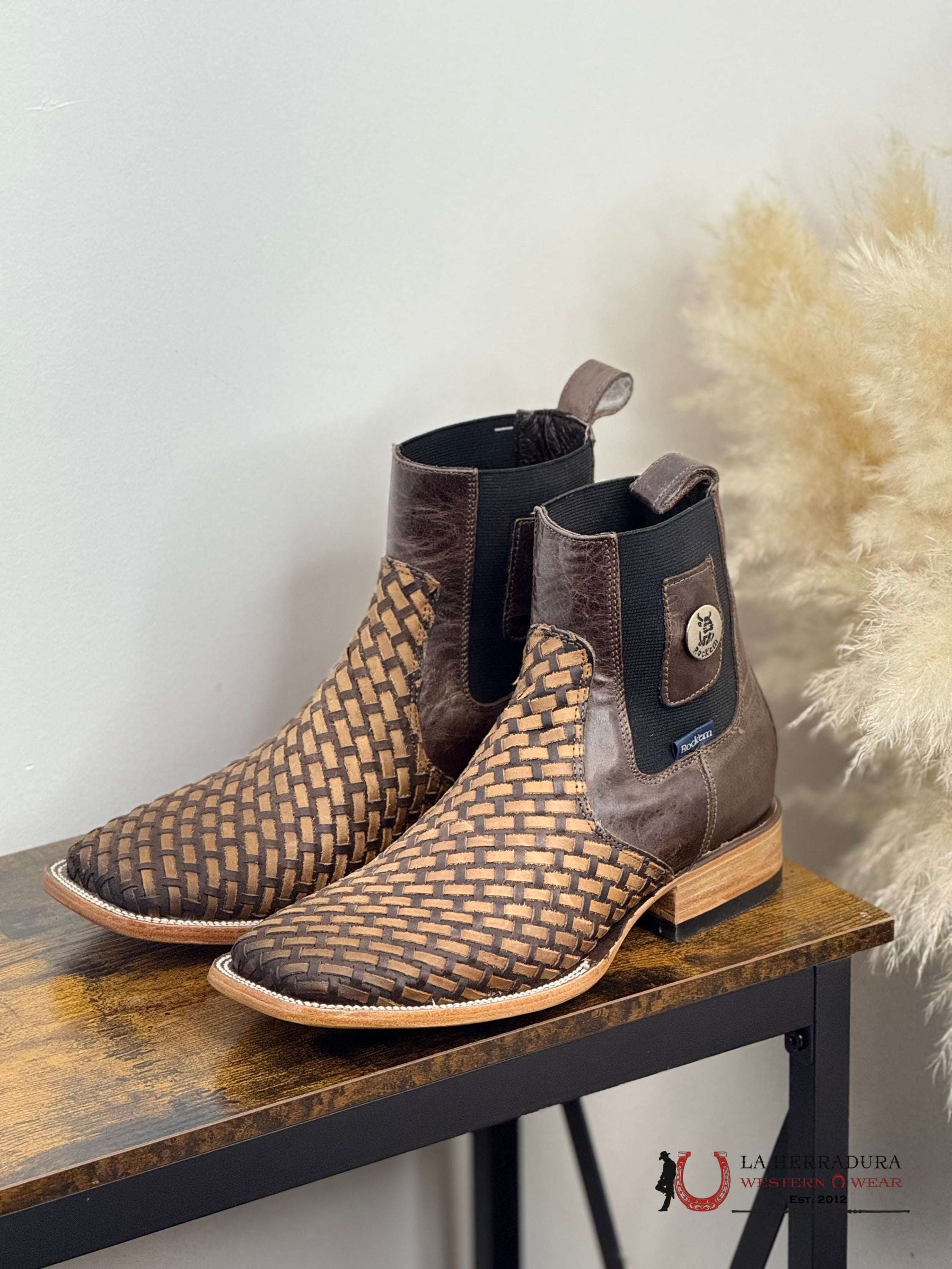 ROCK’EM SHORT BOOT HUNGRIA CHOCO/TAN SQ. TOE BOTAS HOMBRES