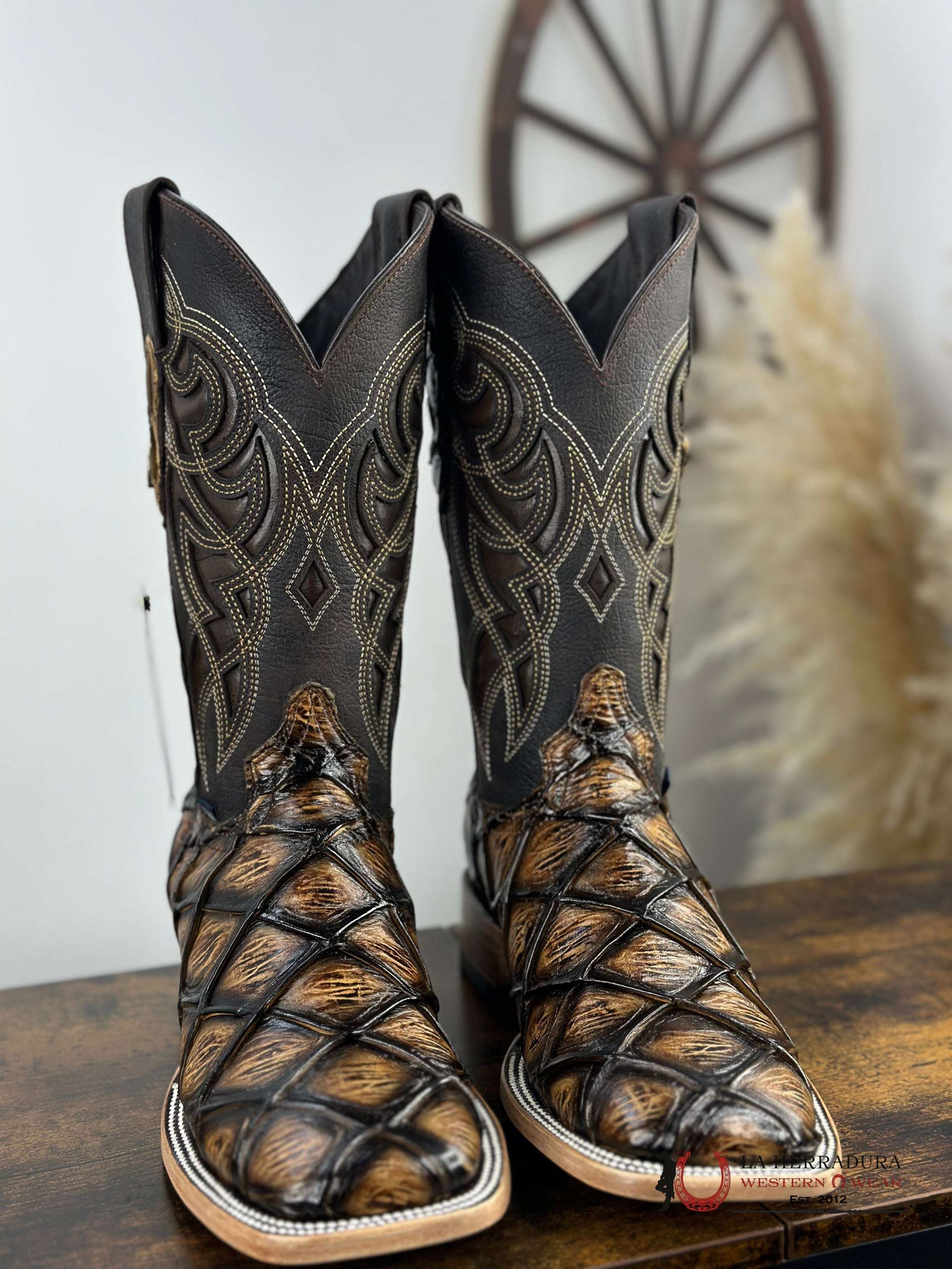 Men Imit Pez Mar Y Tierra Fish Orix Square Toe Boot Botas Hombres