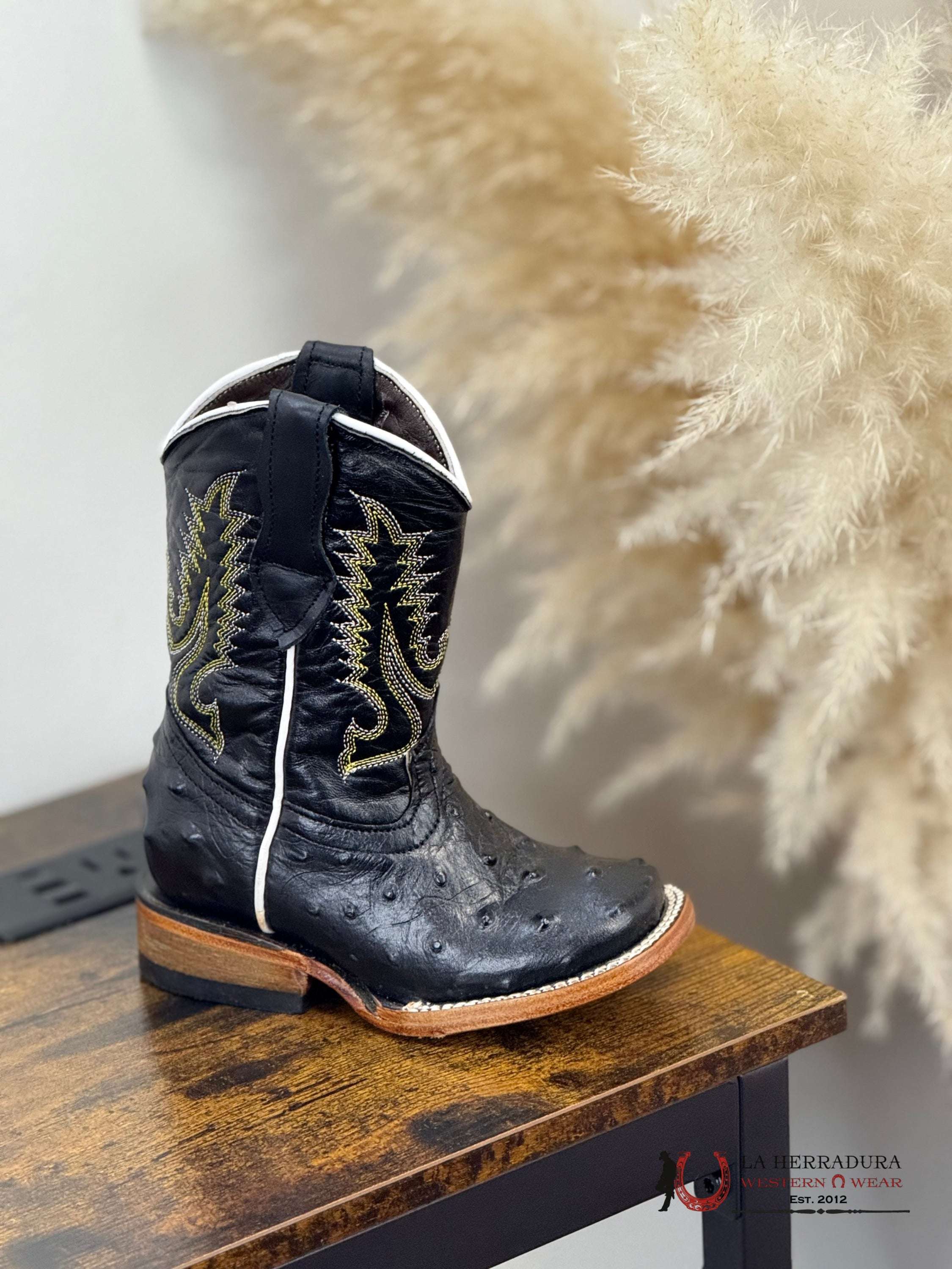 ROCKEM KIDS BLACK OSTRICH WOODEN SOLE SQ. TOE NIÑOS