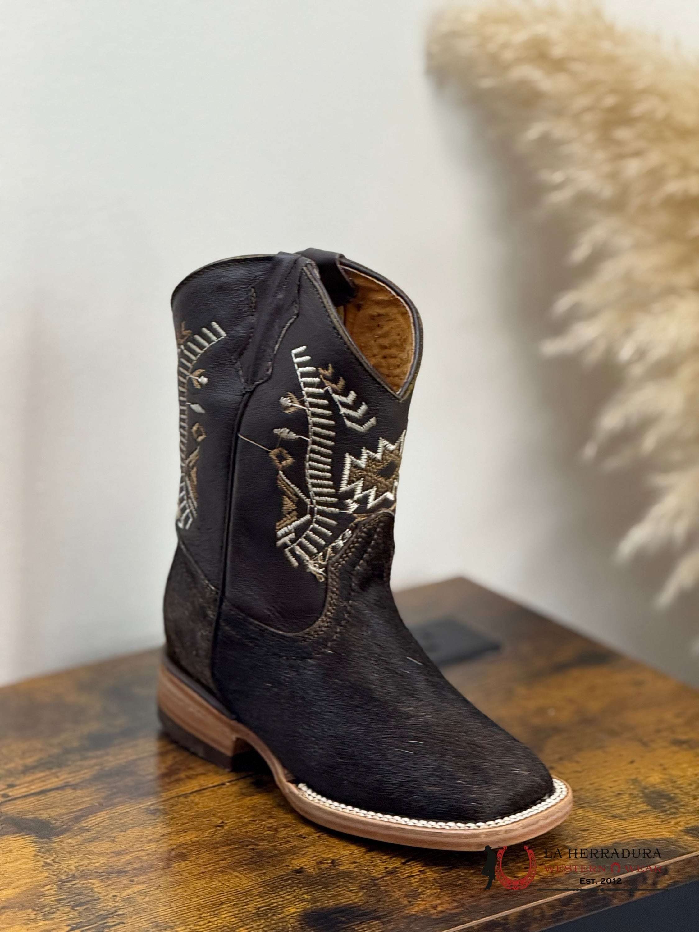 ROCKEM KIDS COWHIDE BROWN&WHITE CHEROKEE TUBE *EVERY PAIR IS UNIQUE* NIÑOS