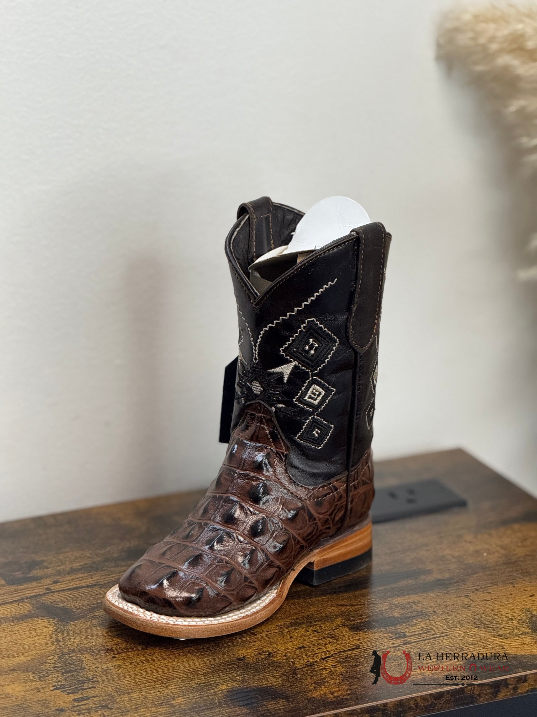 ROCKEM KIDS LOMO DE NILO BROWN SUELA CUERO SQ. TOE NIÑOS