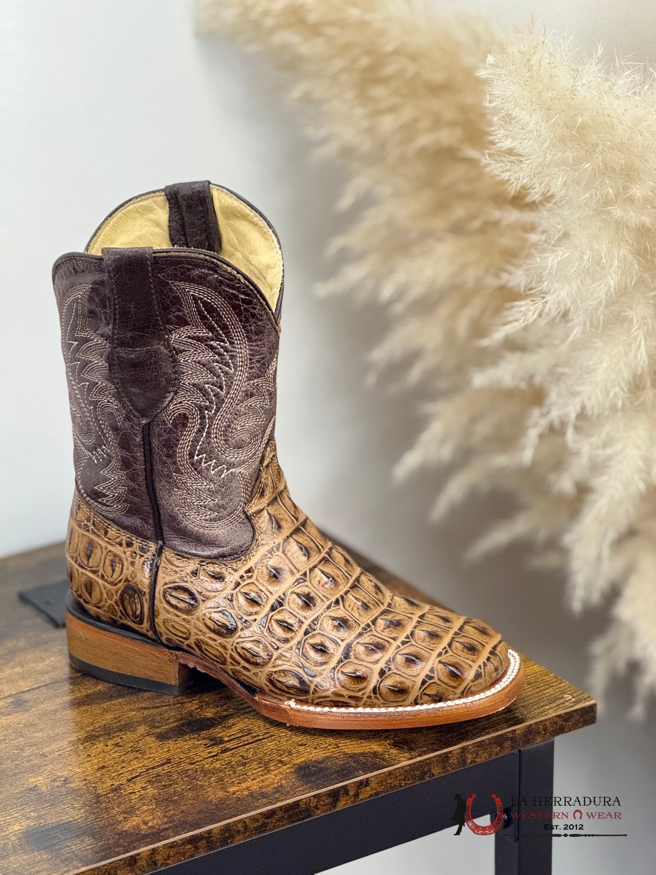 ROCKEM KIDS LOMO DE NILO HONEY SUELA CUERO SQ. TOE NIÑOS