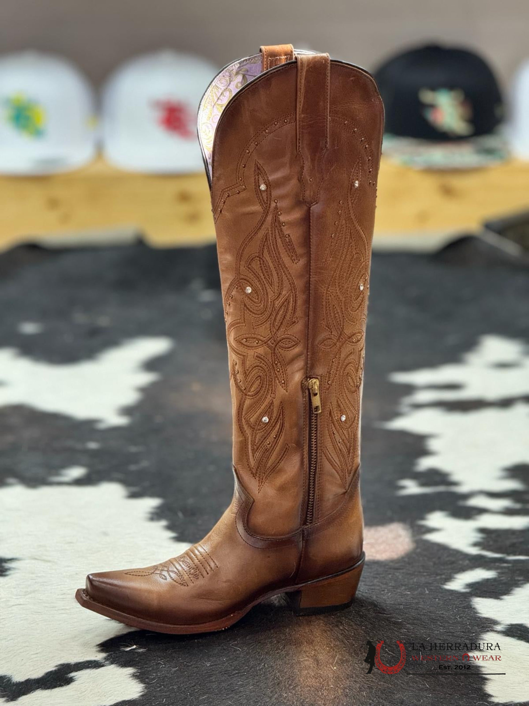 Rock’em Lucido Miel Snip Toe Tall Boot Botas Mujeres