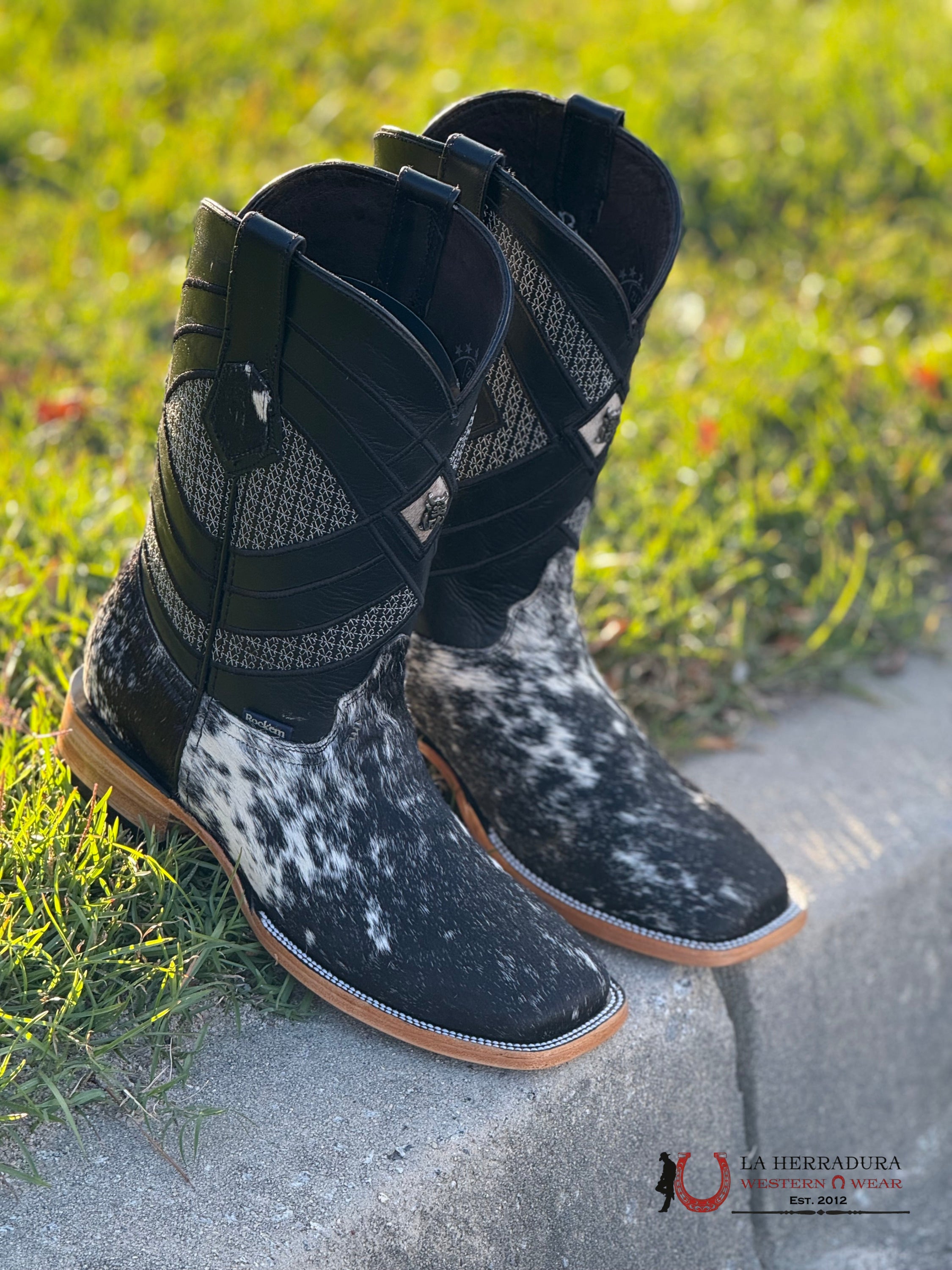 Mens Black & White Cow Hide New Top H-501 (Every Pair Is Unique) Botas Hombres