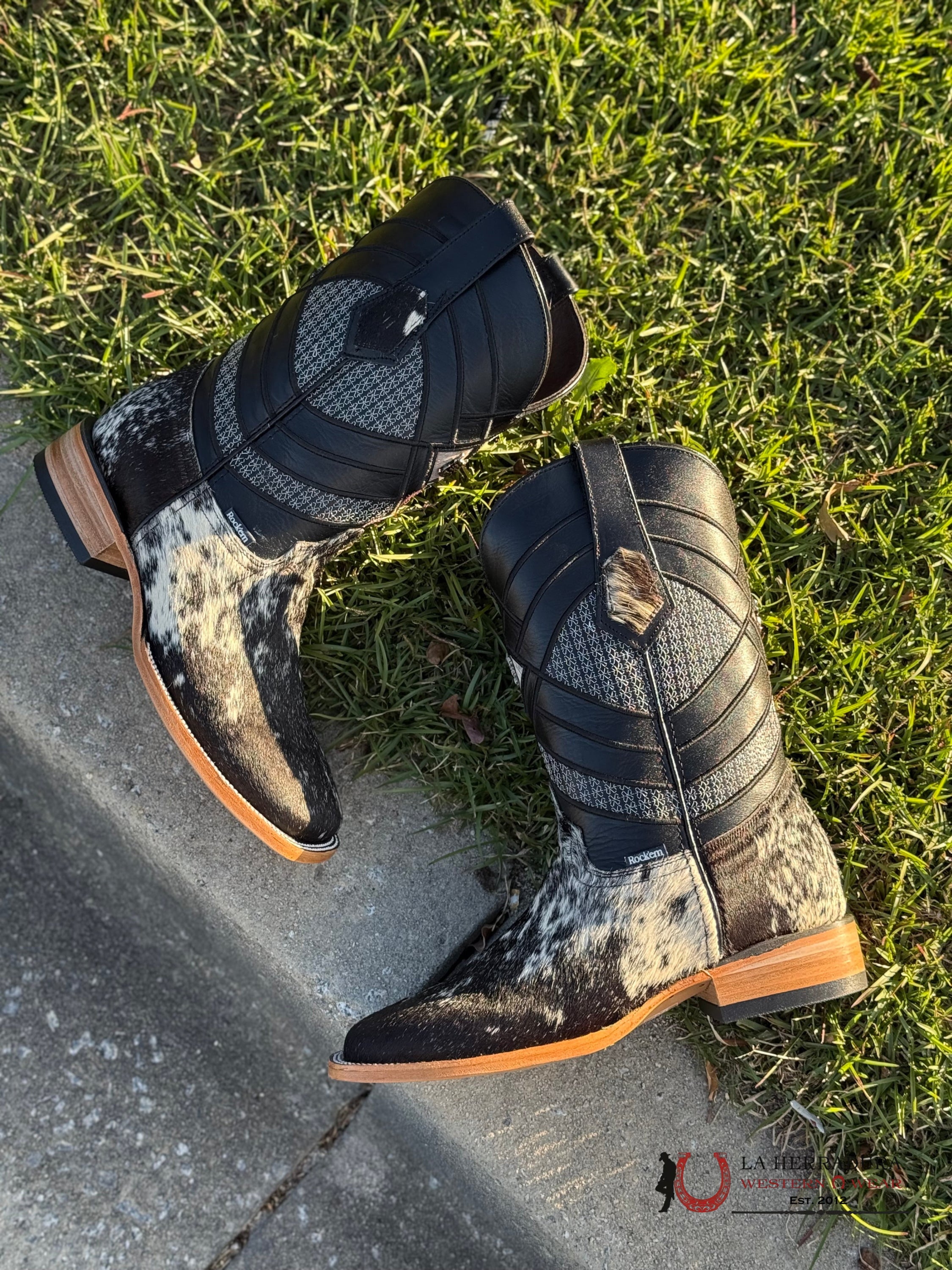 Mens Black & White Cow Hide New Top H-501 (Every Pair Is Unique) Botas Hombres