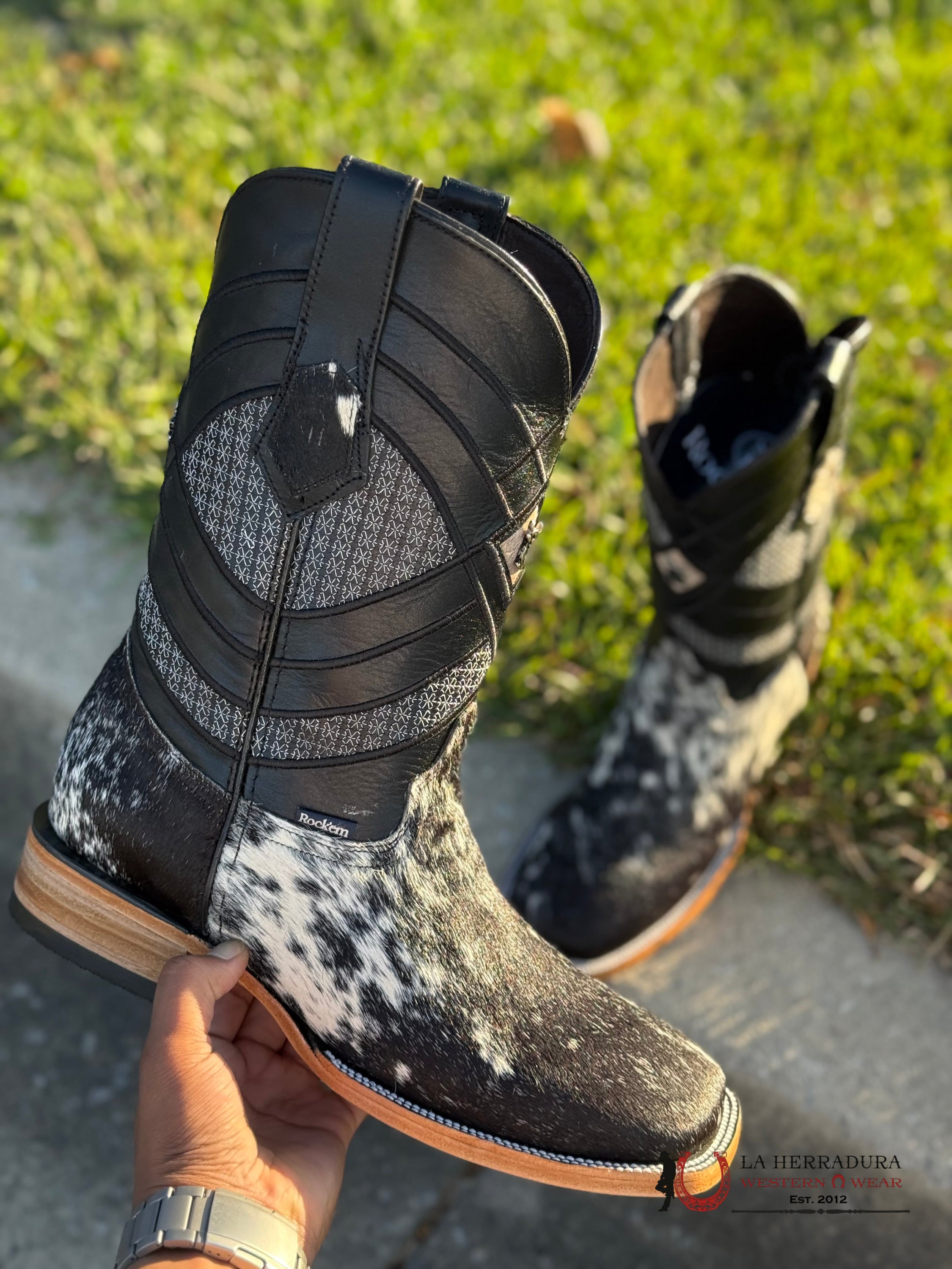 Mens Black & White Cow Hide New Top H-501 (Every Pair Is Unique) Botas Hombres