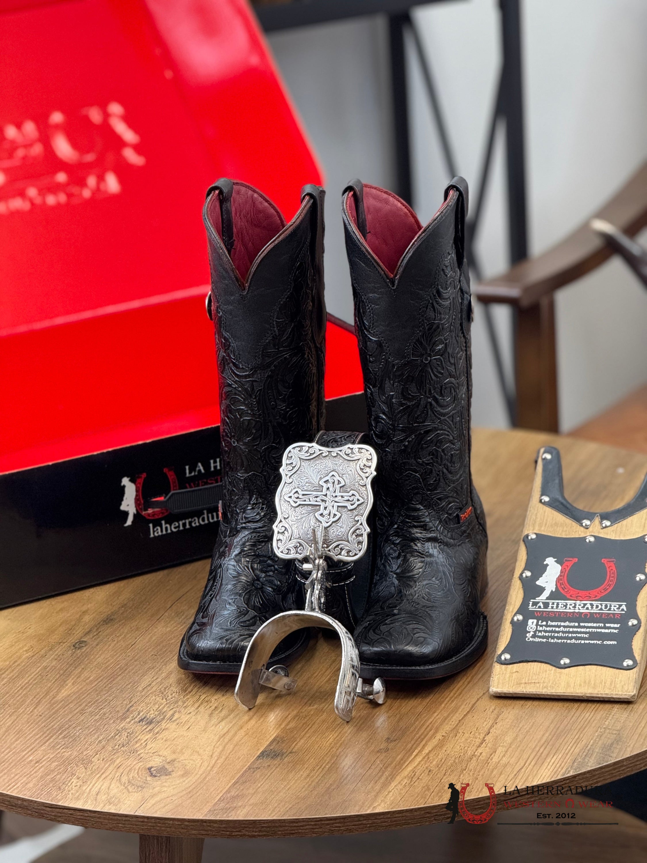 Womens Flor De Luz Hand Tooled Black Red Bottom Square Toe Botas Mujeres