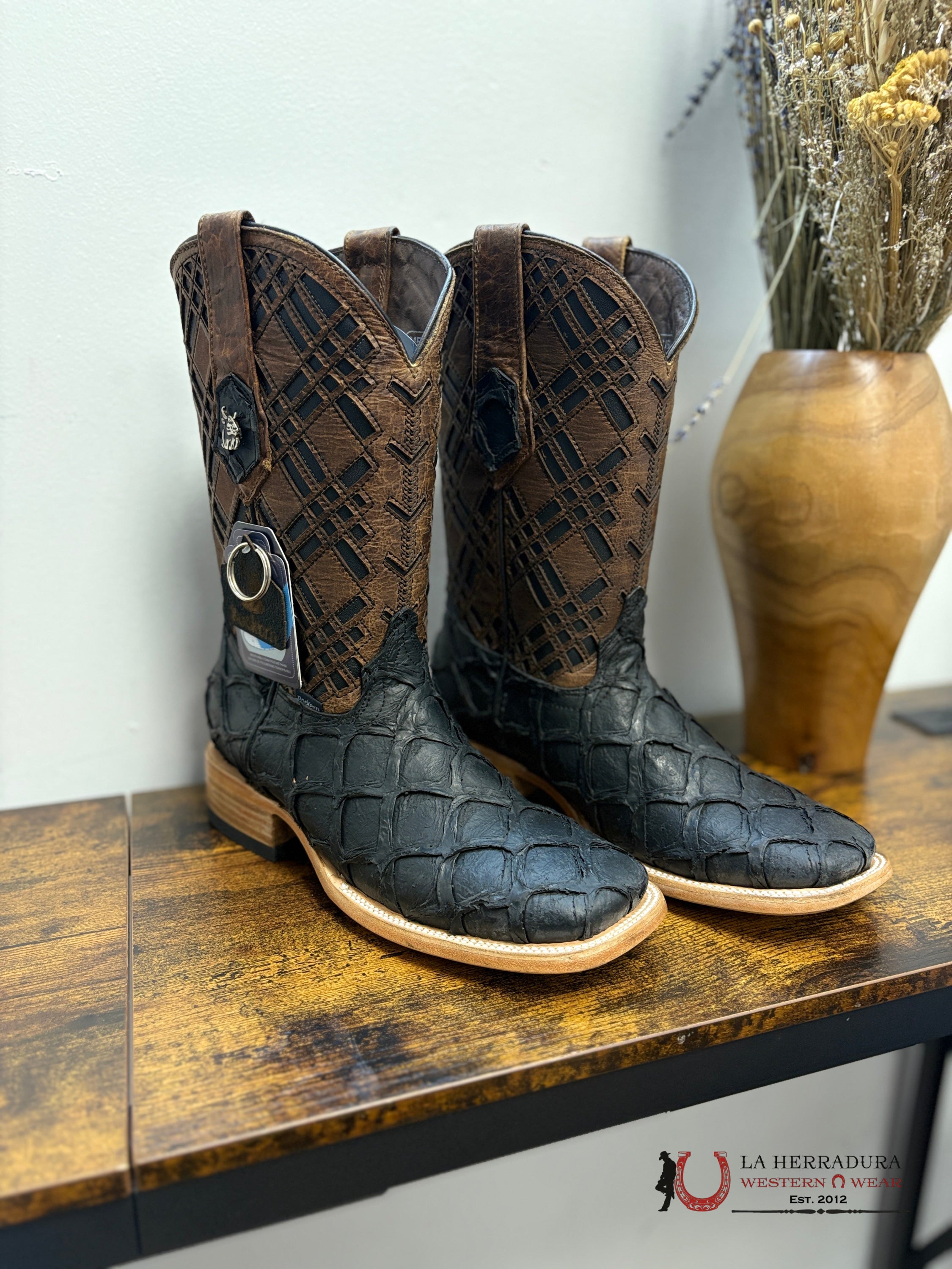 ROCKEM RYDER BROWN TUBE CLON FISH BOOT MATTE BLACK SQ. TOE BOTAS HOMBRES