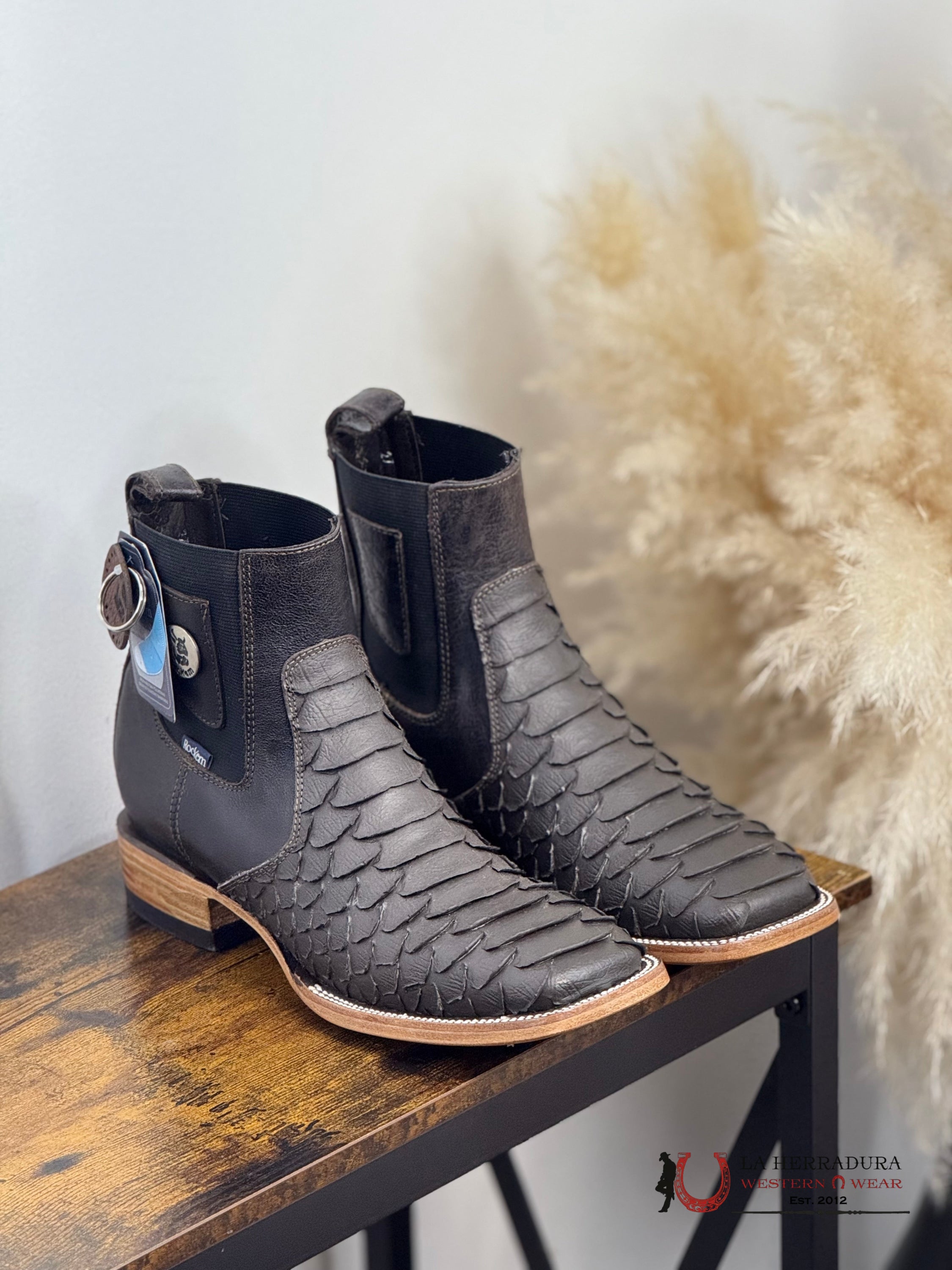 ROCK’EM SHORT BOOT PYTHON CLON MATTE BROWN SQ. TOE BOTAS HOMBRES