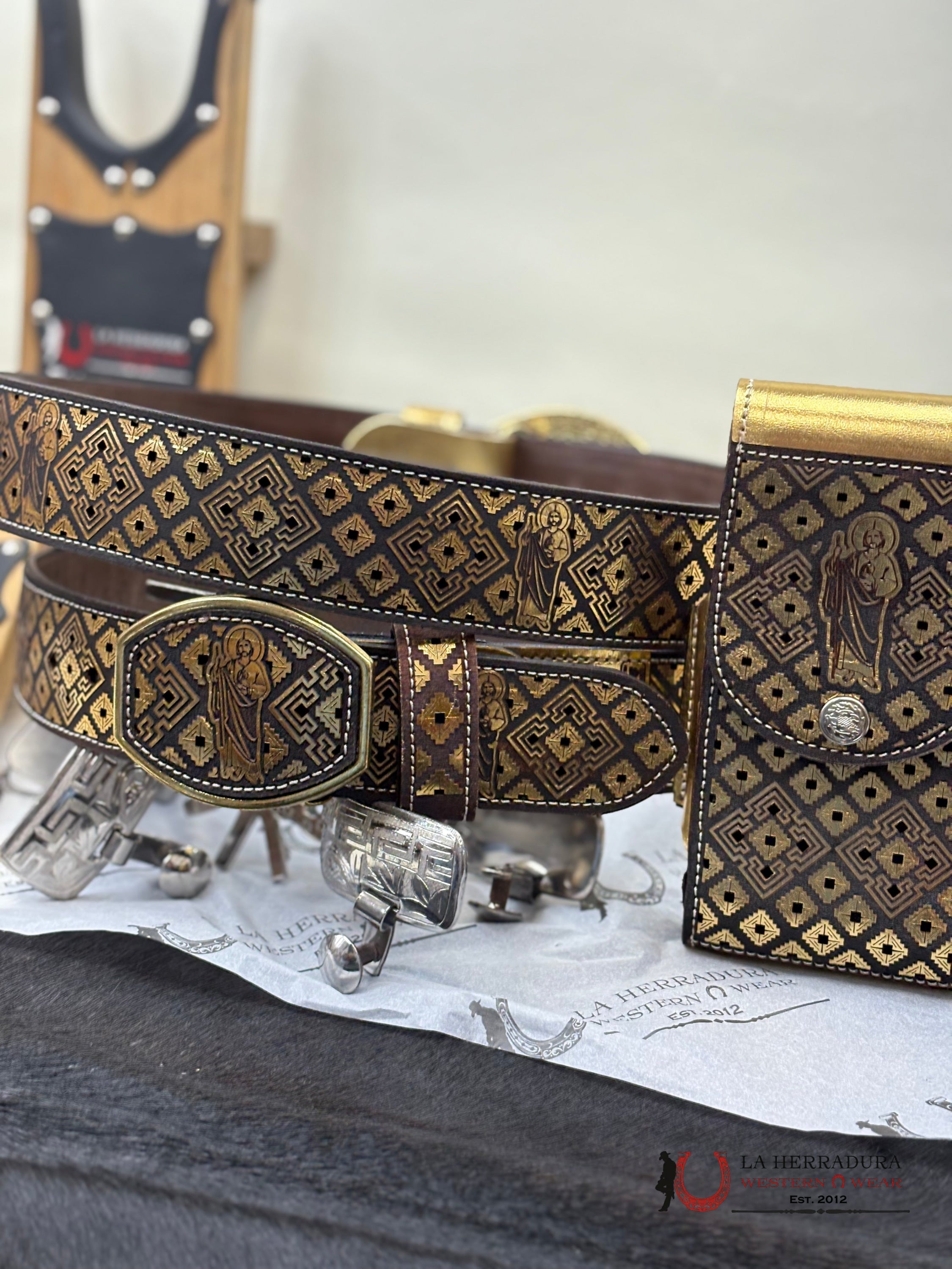 San Judas 2 Inc Belt Gold Cinturones Hombres