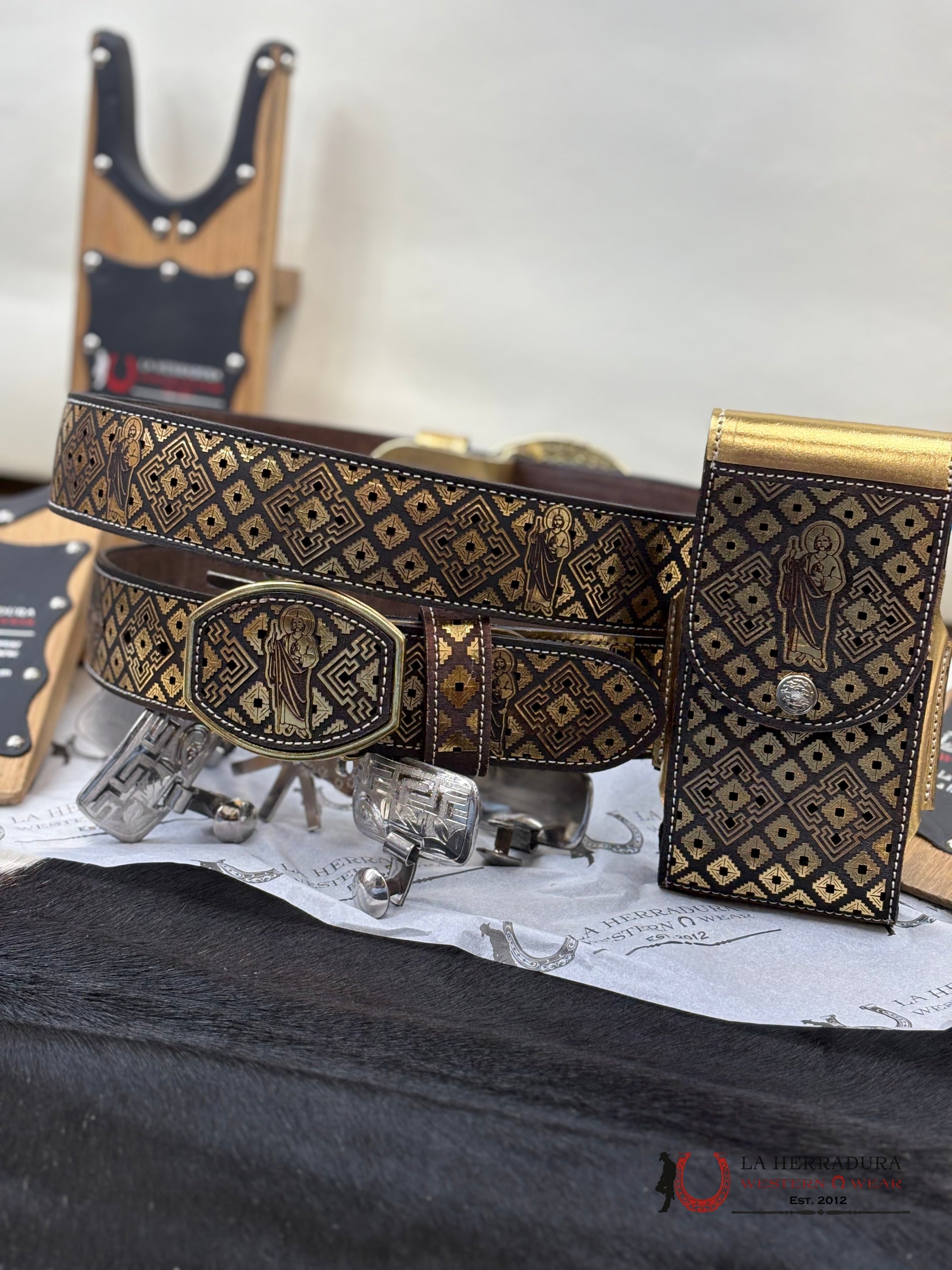 San Judas 2 Inc Belt Gold Cinturones Hombres