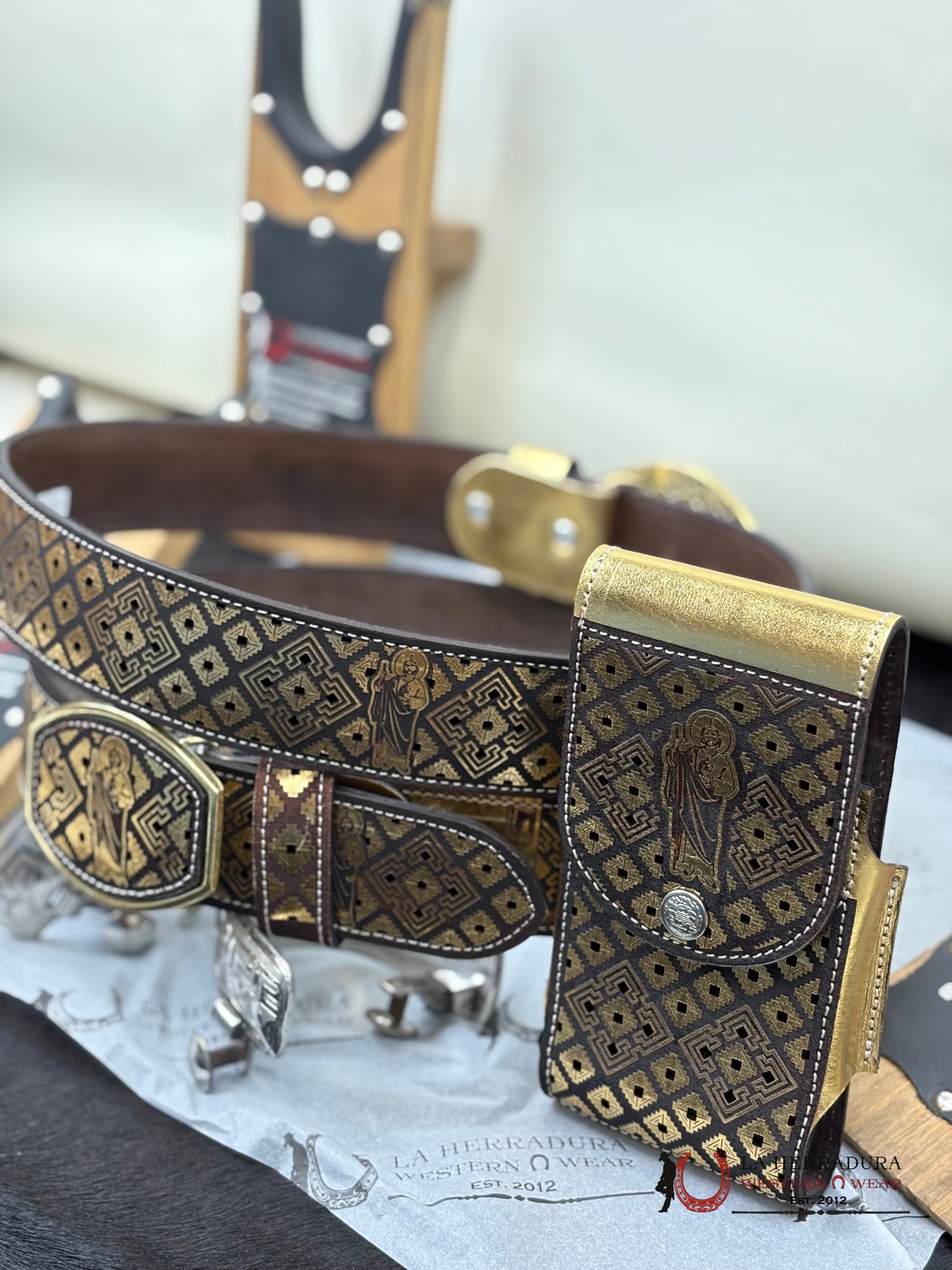 San Judas 2 Inc Belt Gold Cinturones Hombres