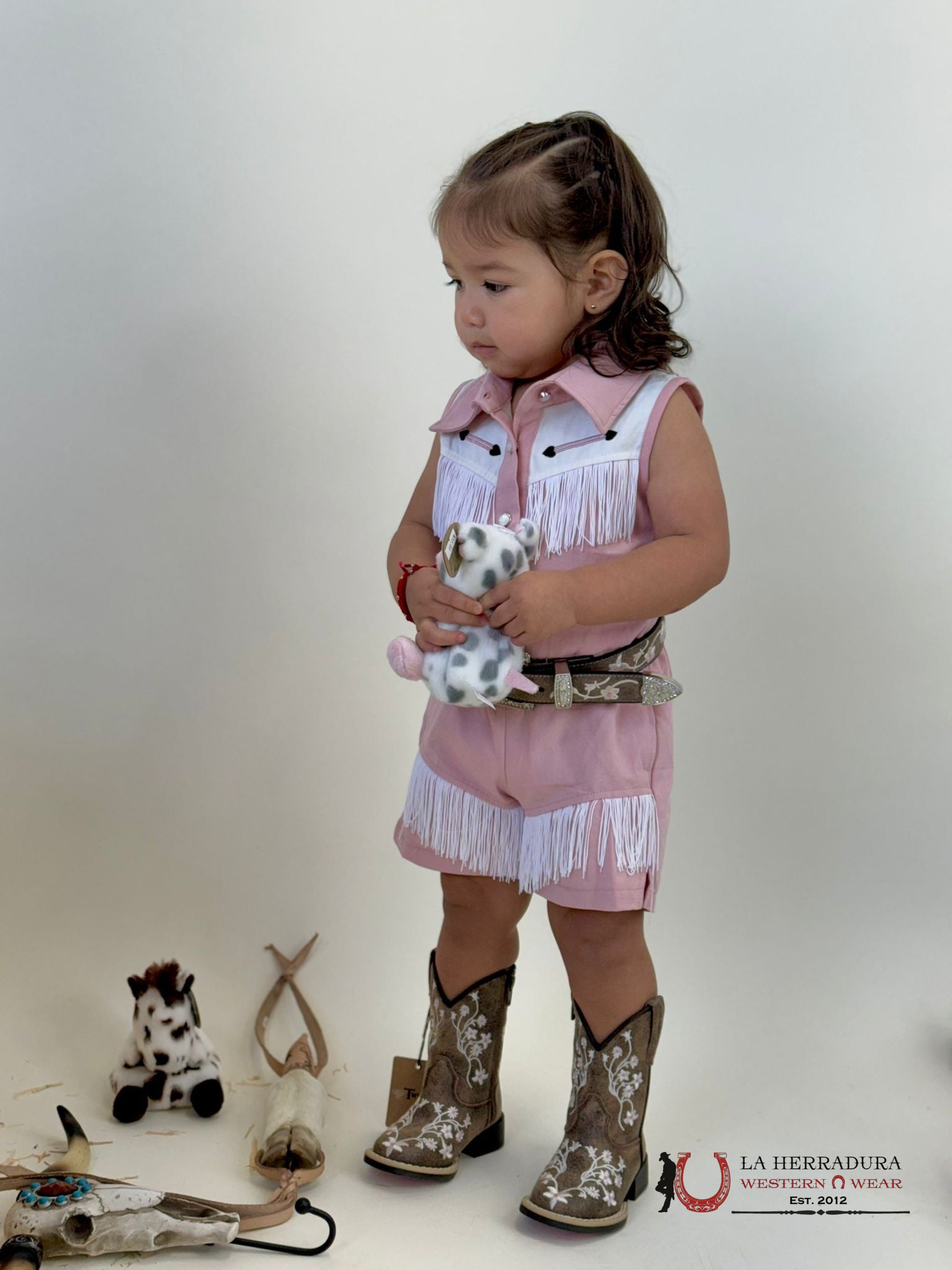 Shea Baby Onesie Pink Fringe Niños