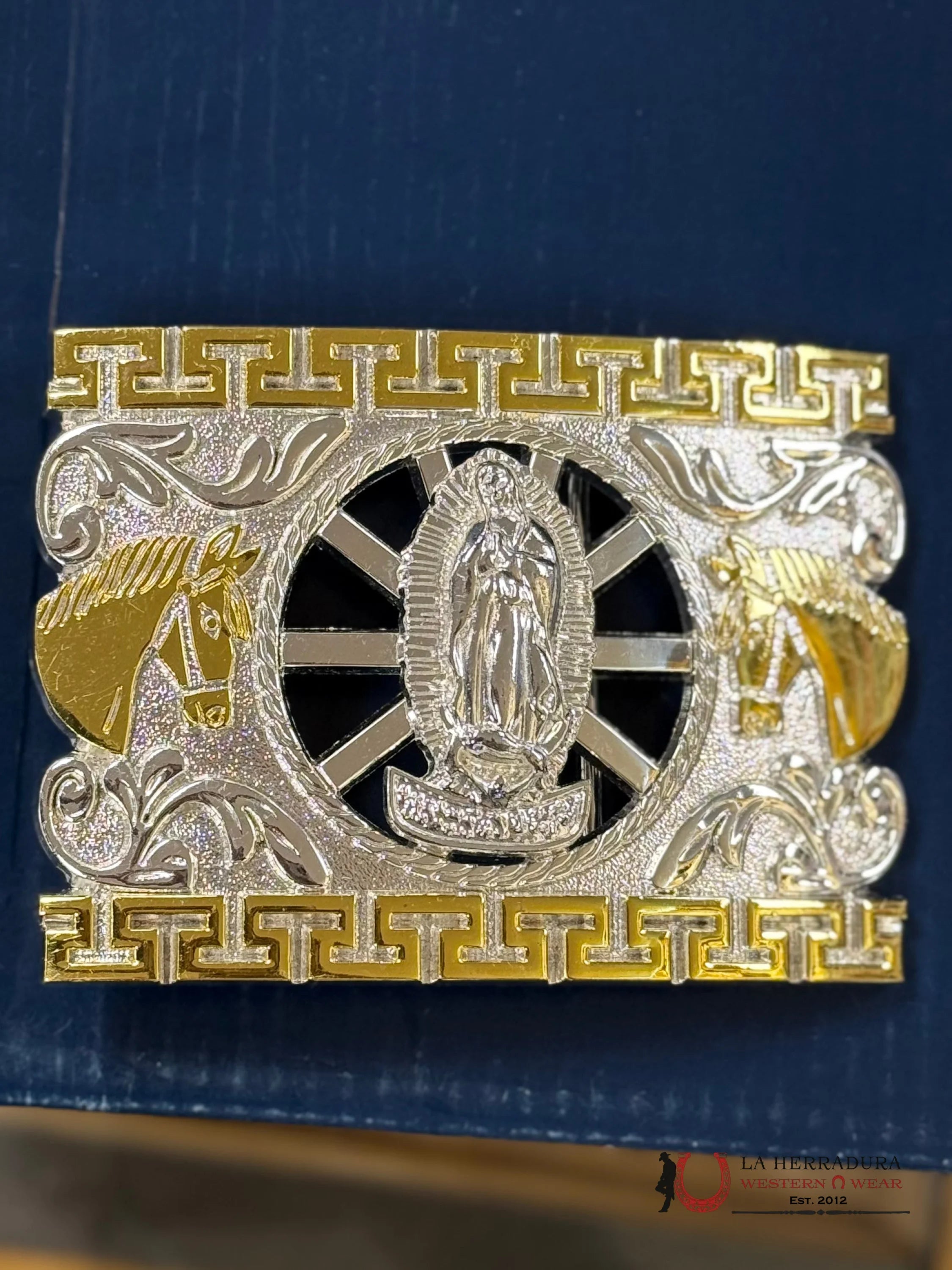 SILVER VIRGEN DE GUADALUPE GOLD DETAILS SQUARE BUCKLE ACCESORIOS