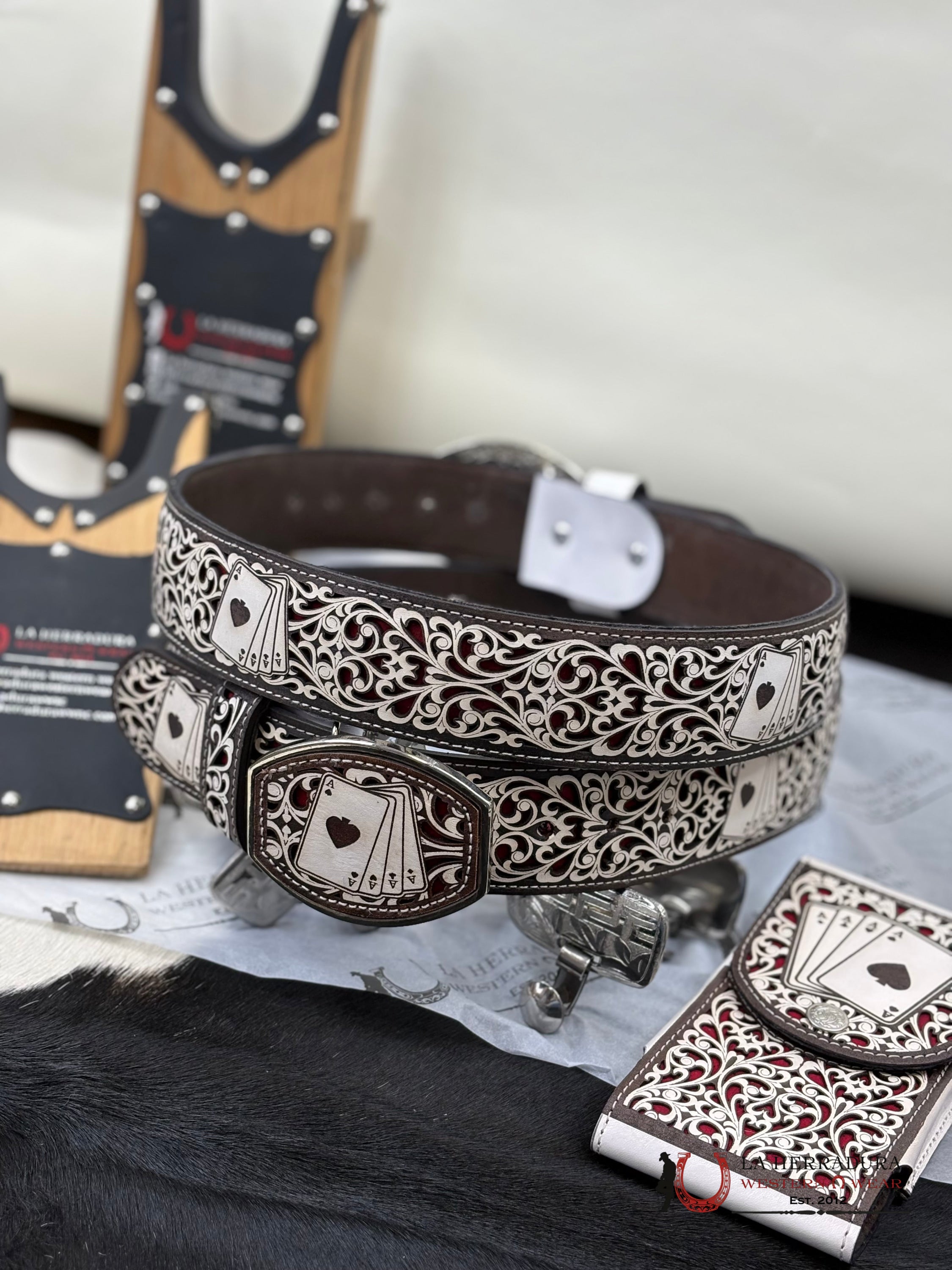 Spade Card 2 Inc Belt Wihte/Red Cinturones Hombres