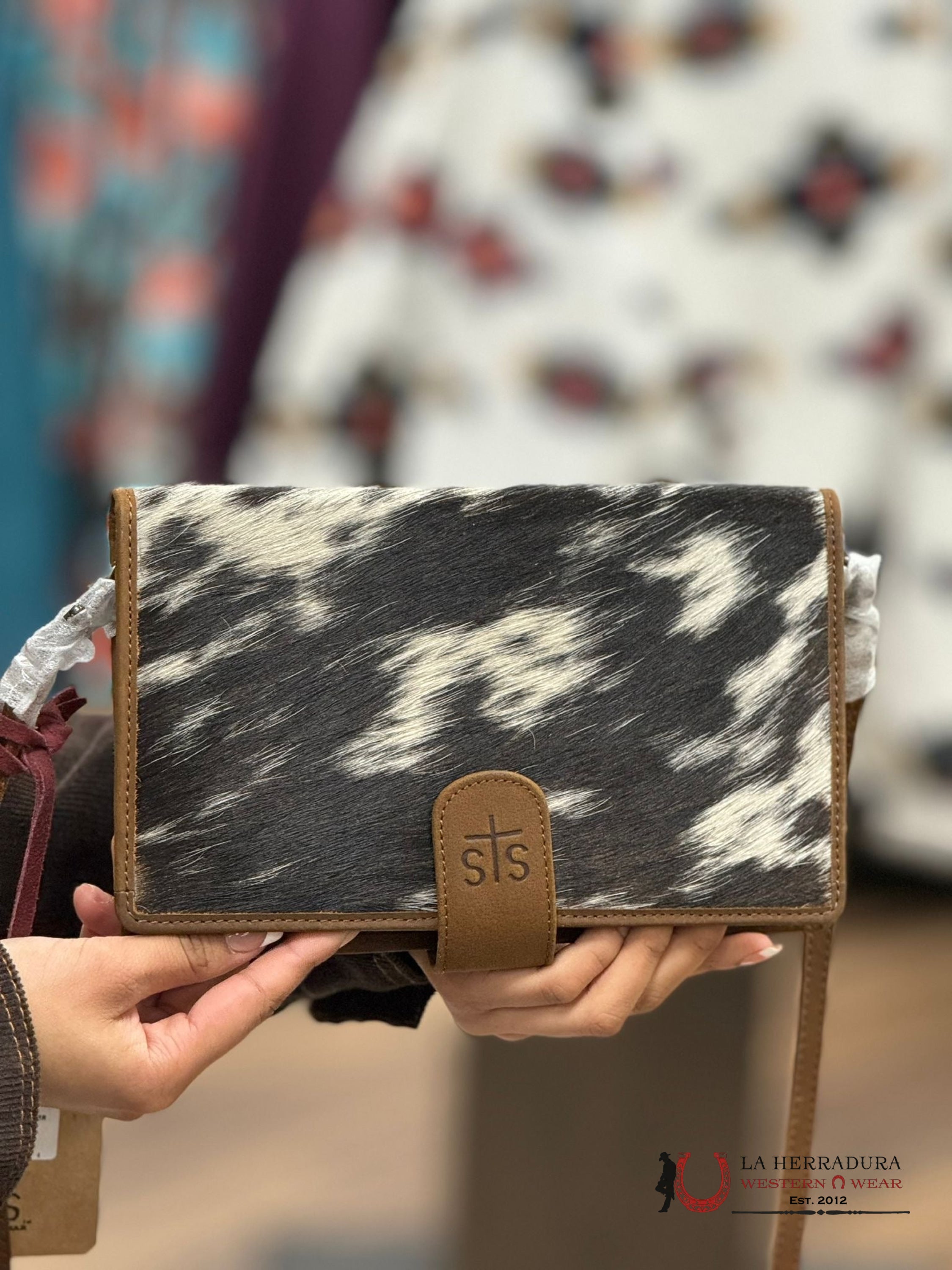 Sts Ranchwear Black & White Cowhide Yet2Y Organizer Cross Body Wallet