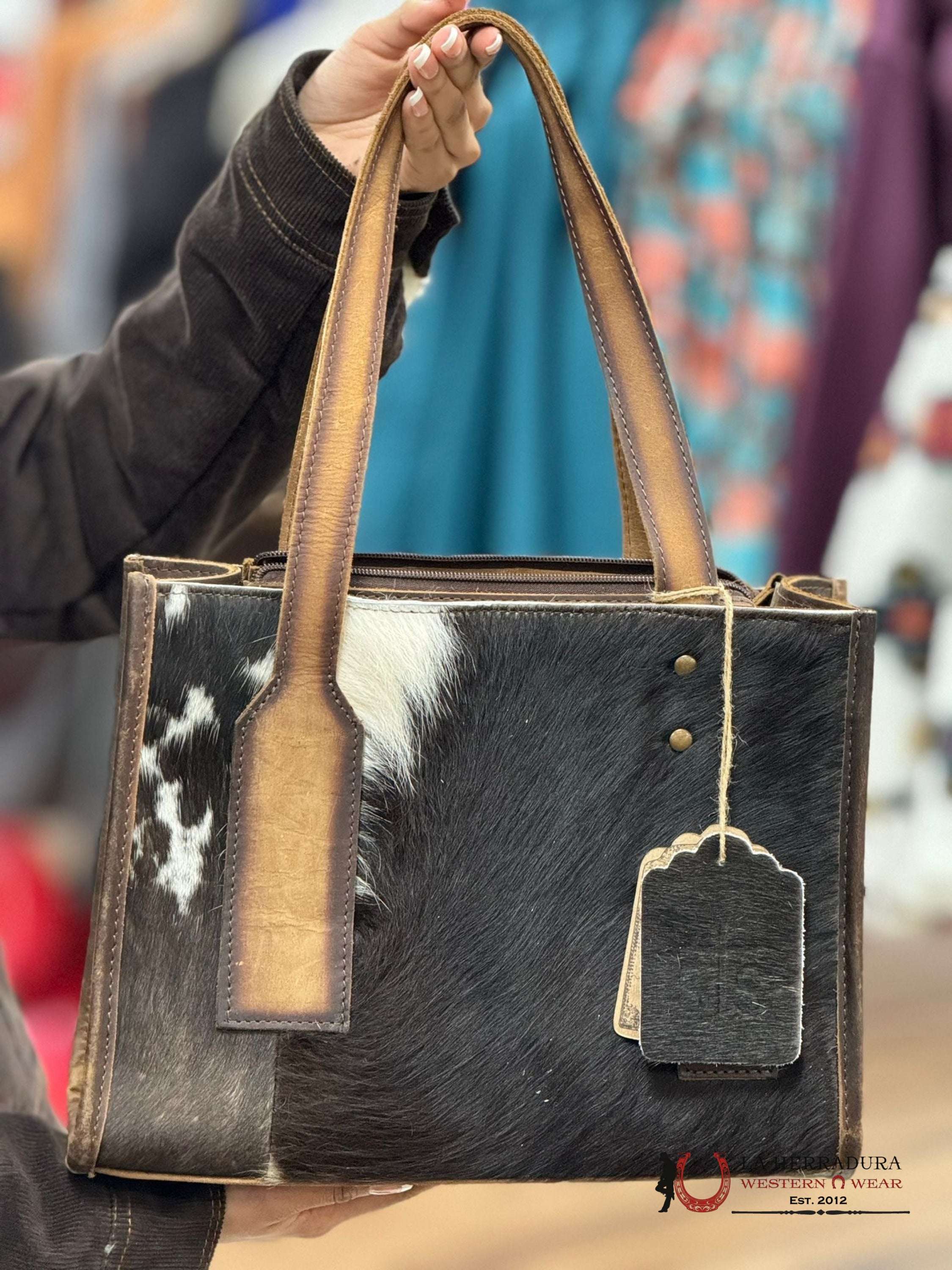 Sts Ranchwear Cowhide Black & White Ruby Purse