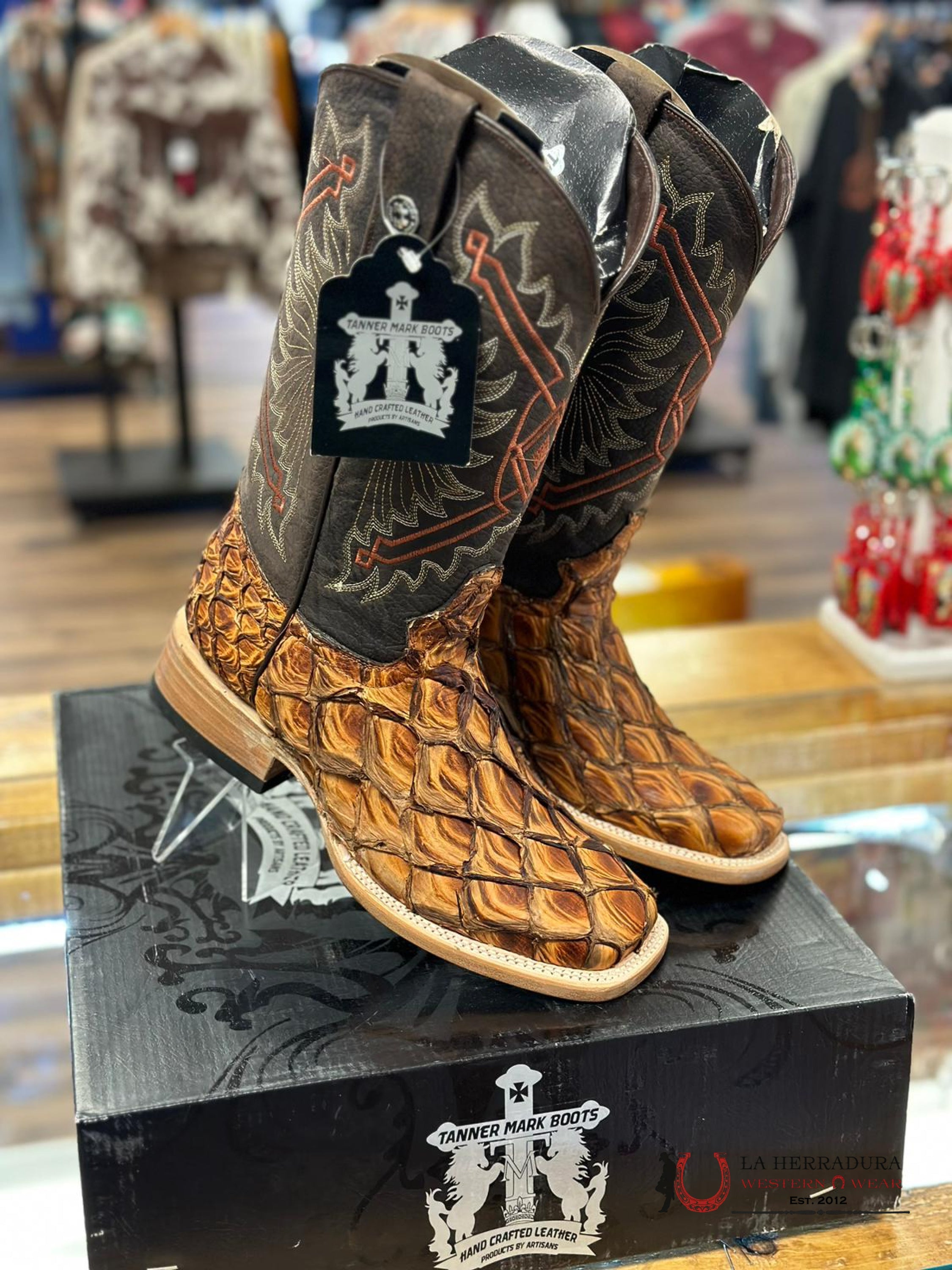 Tanner Mark Boots Square Toe Cognac Exotic Fish Skin Botas Hombres