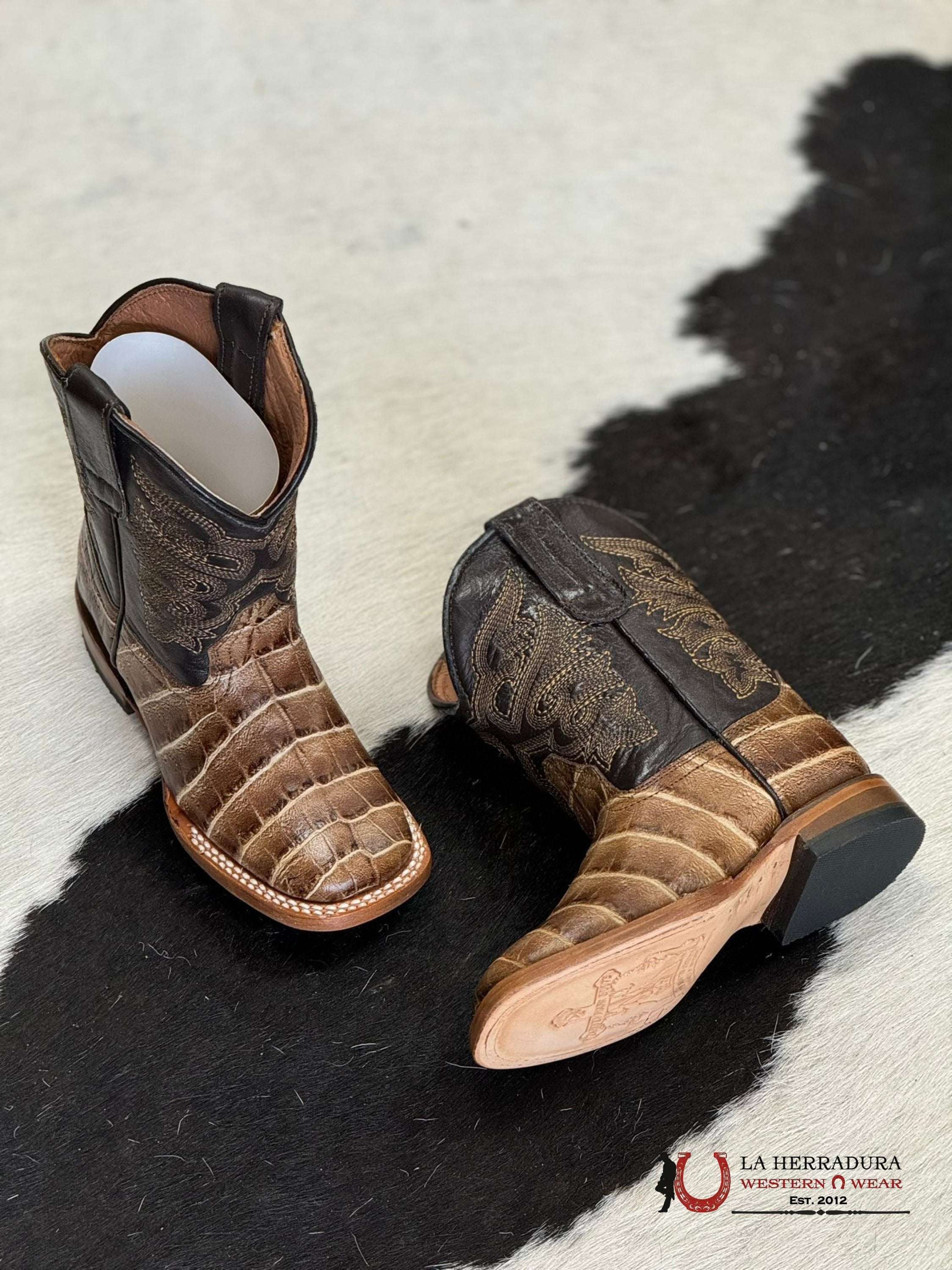 TANNER MARK KIDS ‘MATTHEW’ CAIMAN BELLY PRINT ANTIQUE SOLE -TMK200780 y TMY200780 NIÑOS