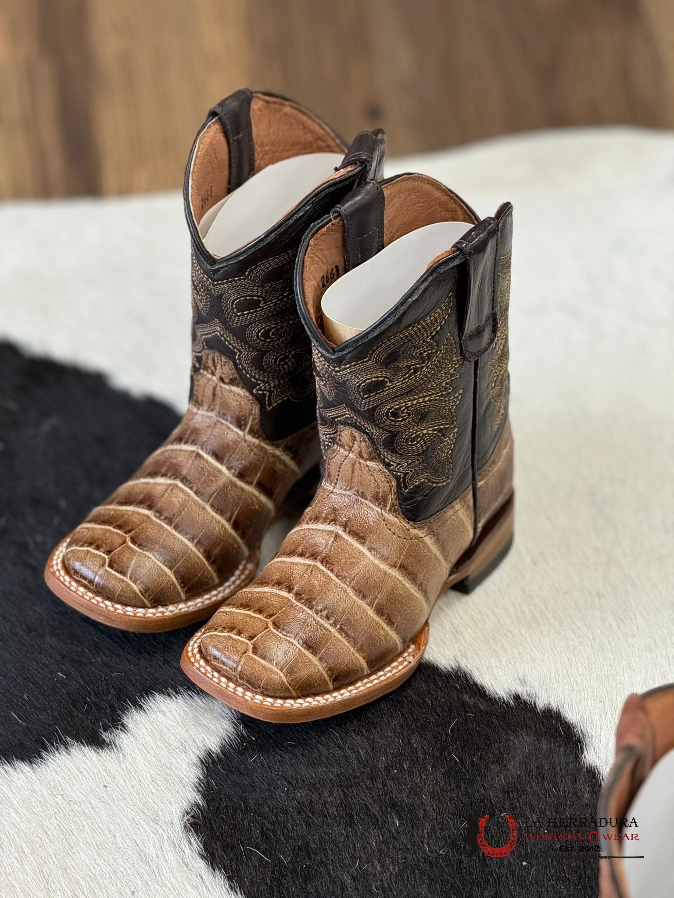 TANNER MARK KIDS ‘MATTHEW’ CAIMAN BELLY PRINT ANTIQUE SOLE -TMK200780 y TMY200780 NIÑOS