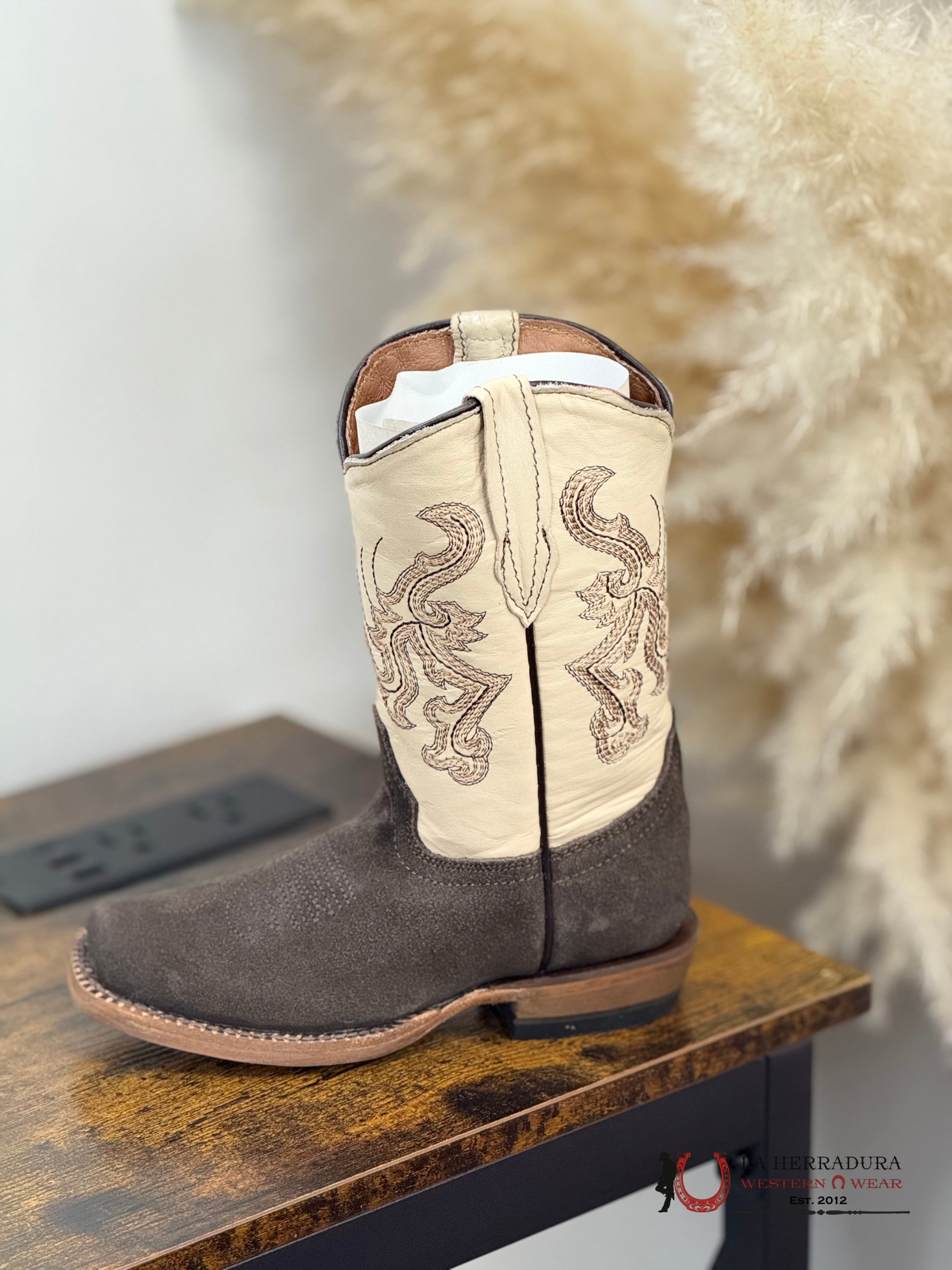 TANNER MARK KIDS ‘THE HUCKLEBERRY’ CHOCOLATE ROUGHOUT VINTAGE TAN -TMK205274 NIÑOS