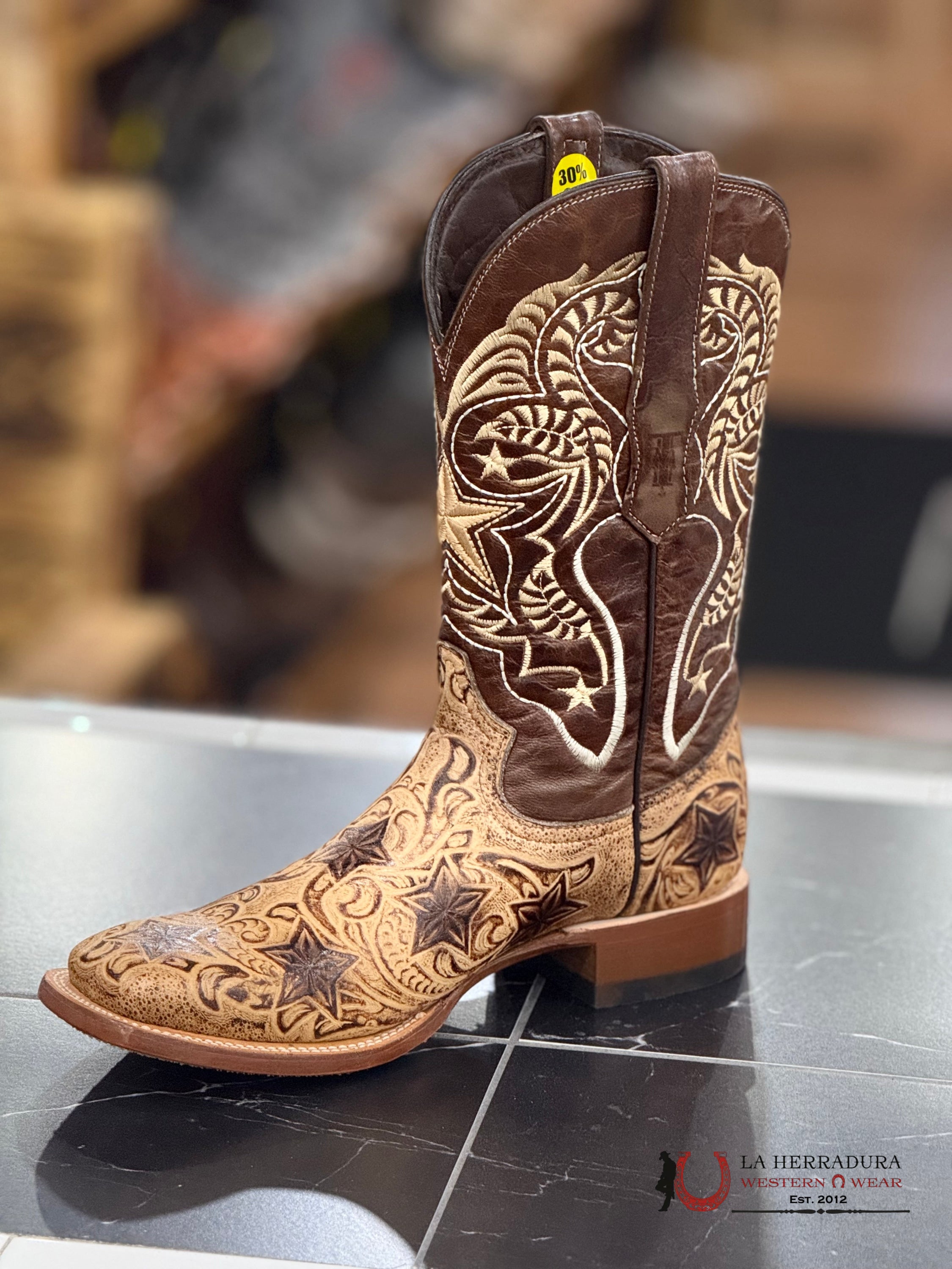 TANNER MARK MEN BOOT PRINT HAND TOOLED STARS VOLCANO SHEDRON TOP (ORIX)- TM205543 BOTAS HOMBRES