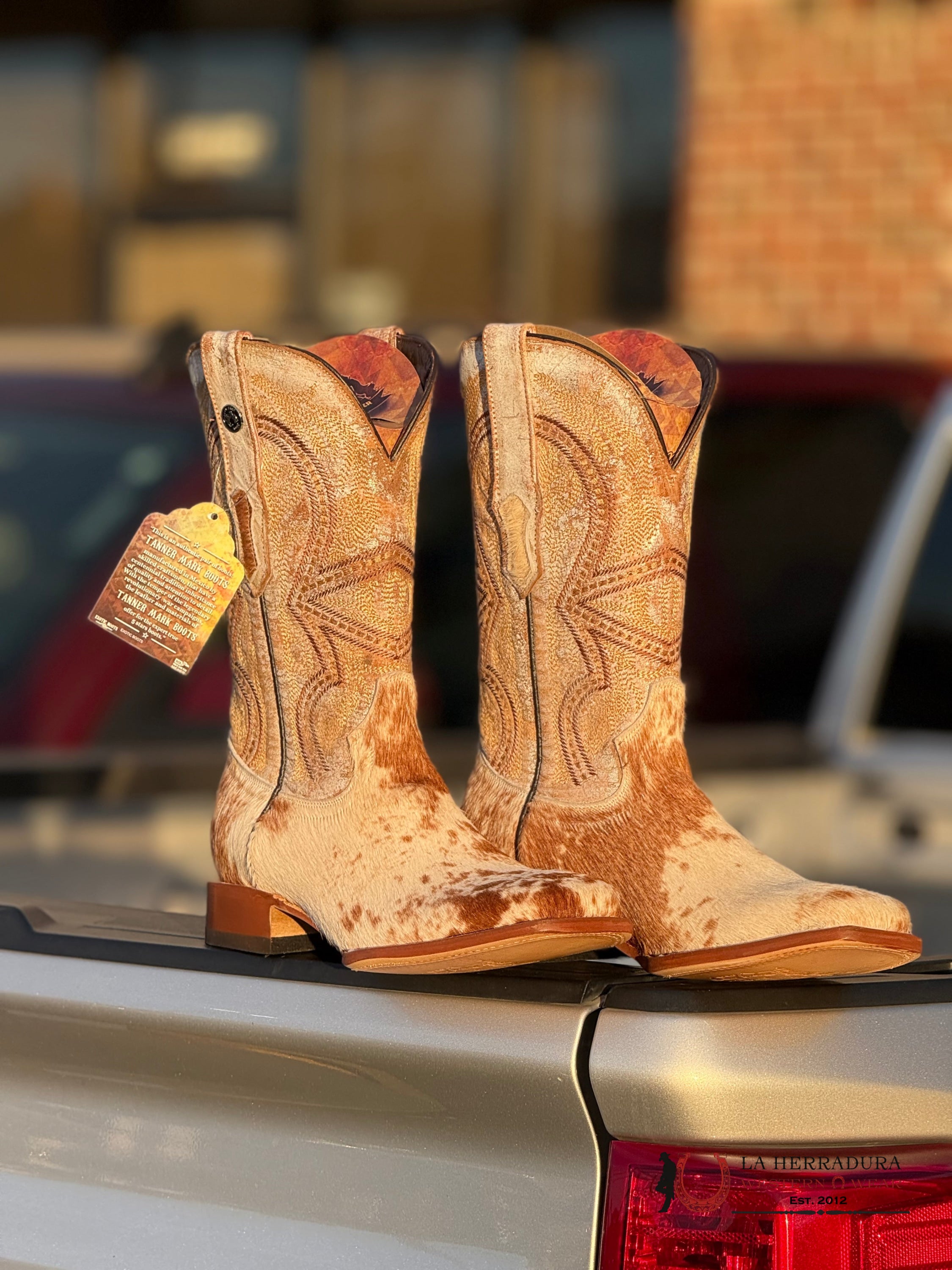 TANNER MARK HAIR ON COWHIDE BOOTS EVEREST HONEY TOP - 5580 BOTAS MUJERES