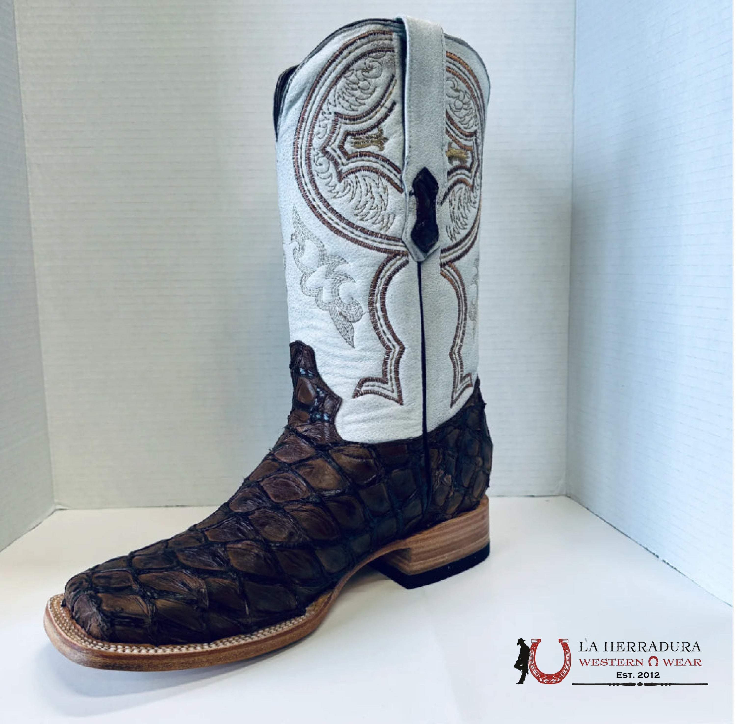 TANNER MARK MONSTER FISH TRIPPLE STICH BROWN (Ice Montana Top)- TMX208112 BOTAS HOMBRES