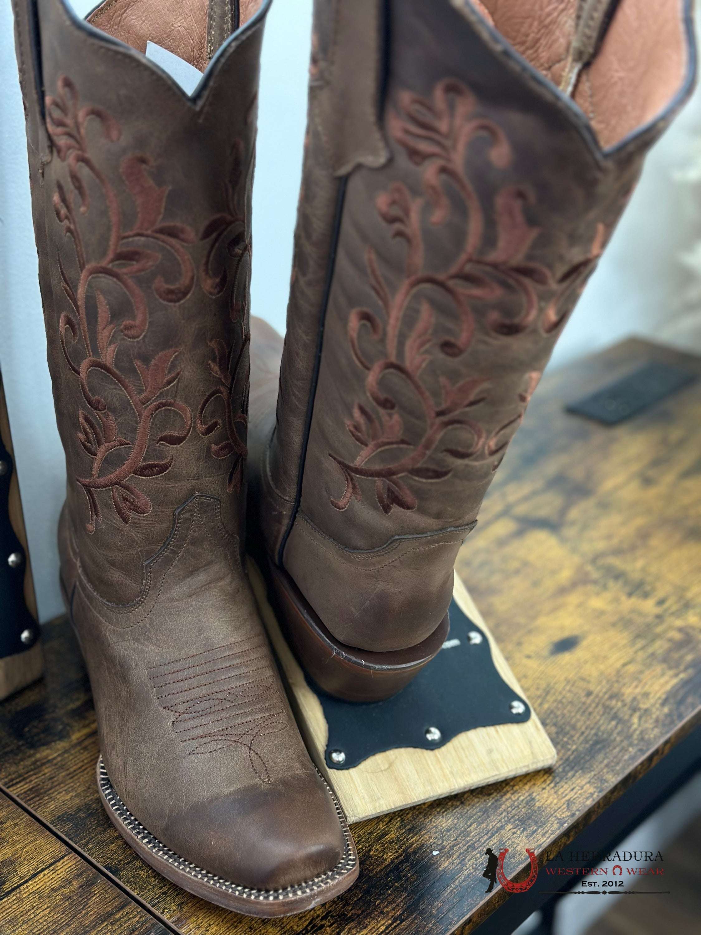 Tanner Mark Women Kaylee Cogñac Calf Floral Embroidery Top Botas Mujeres