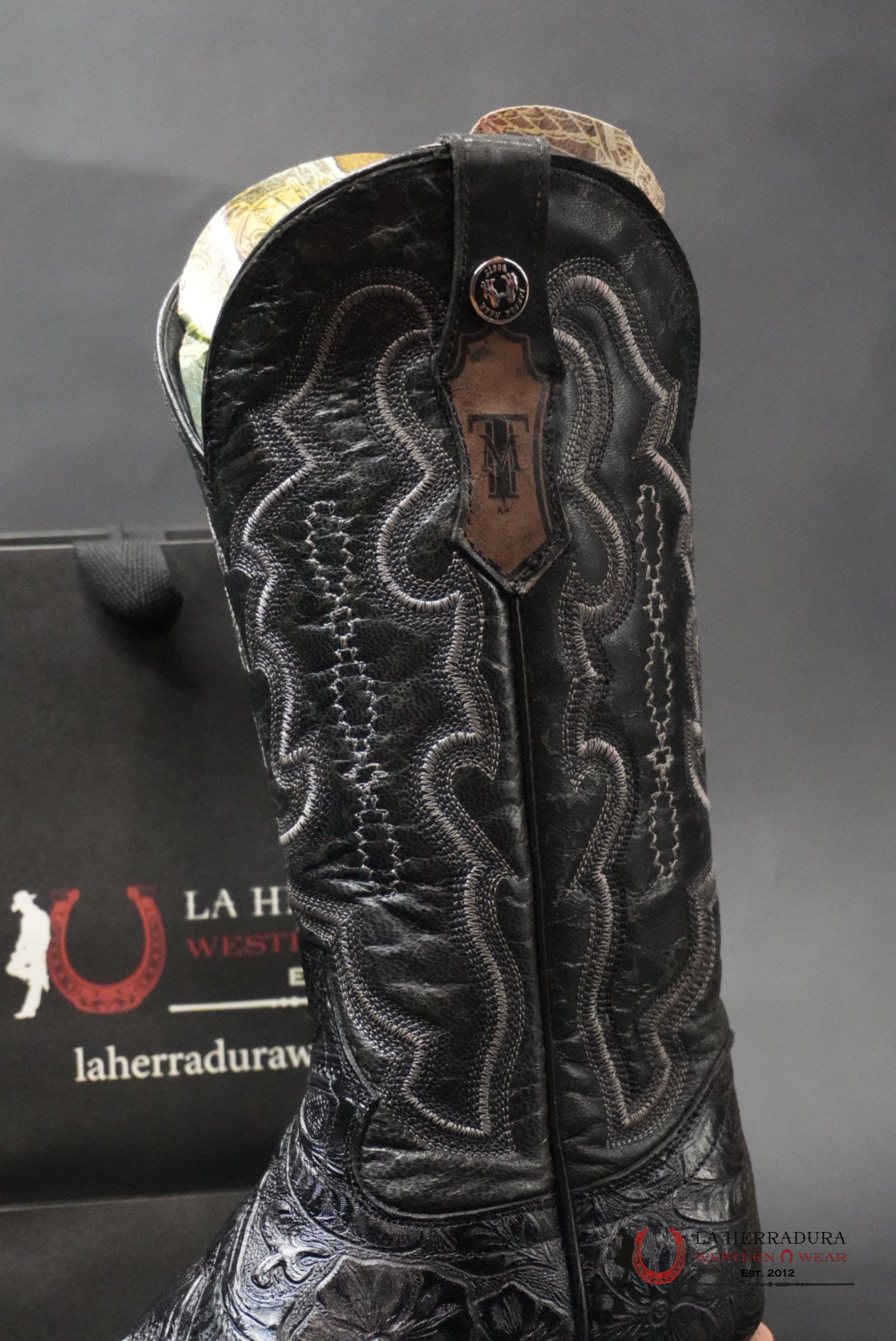 TANNER MARK WOMEN’S BLACK FANGO TOP HAND TOOLED PRINT BOTAS MUJERES