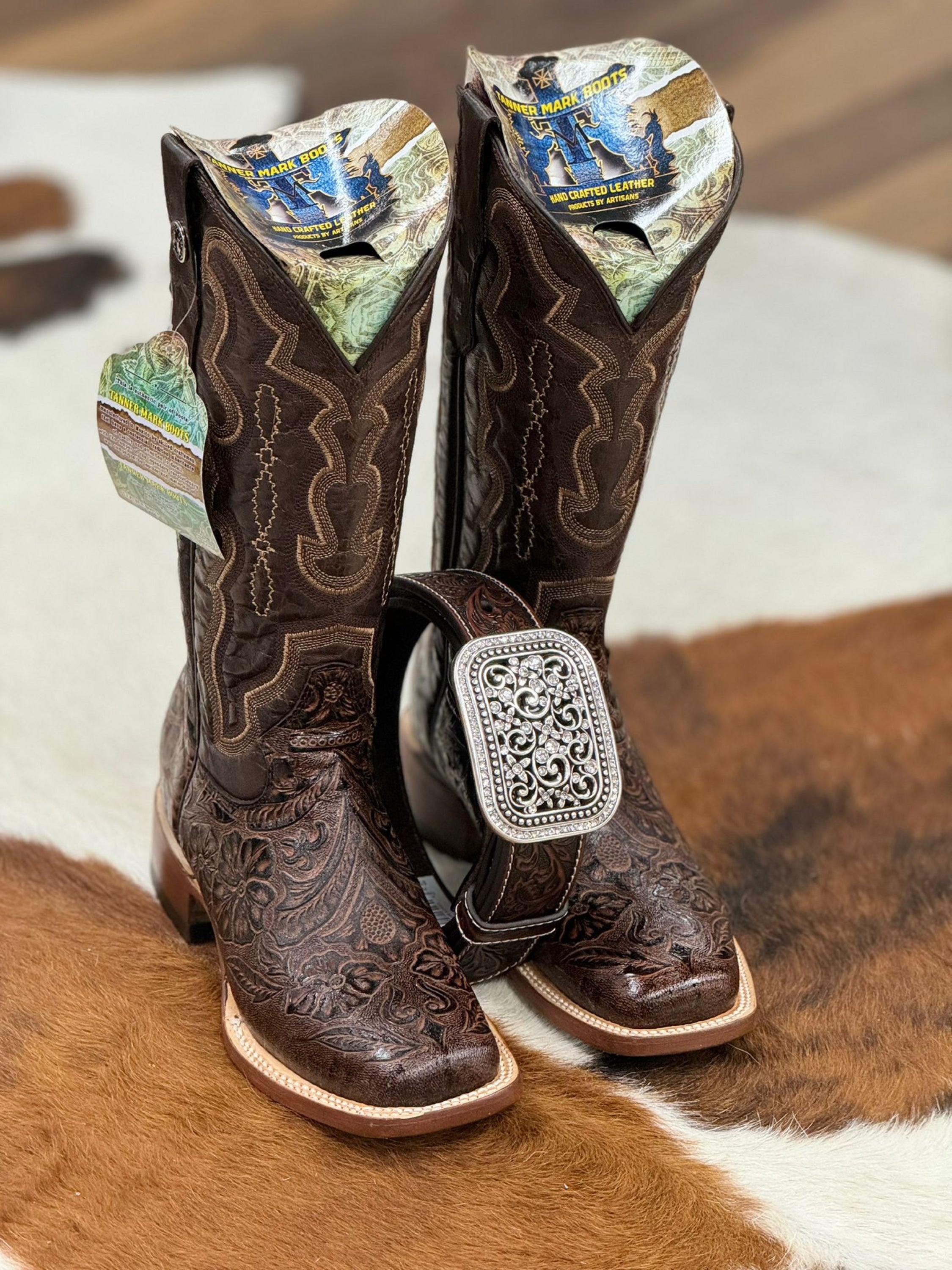 Tanner Mark Womens Boot Brown Fango Top Hand Tooled Print Botas Mujeres