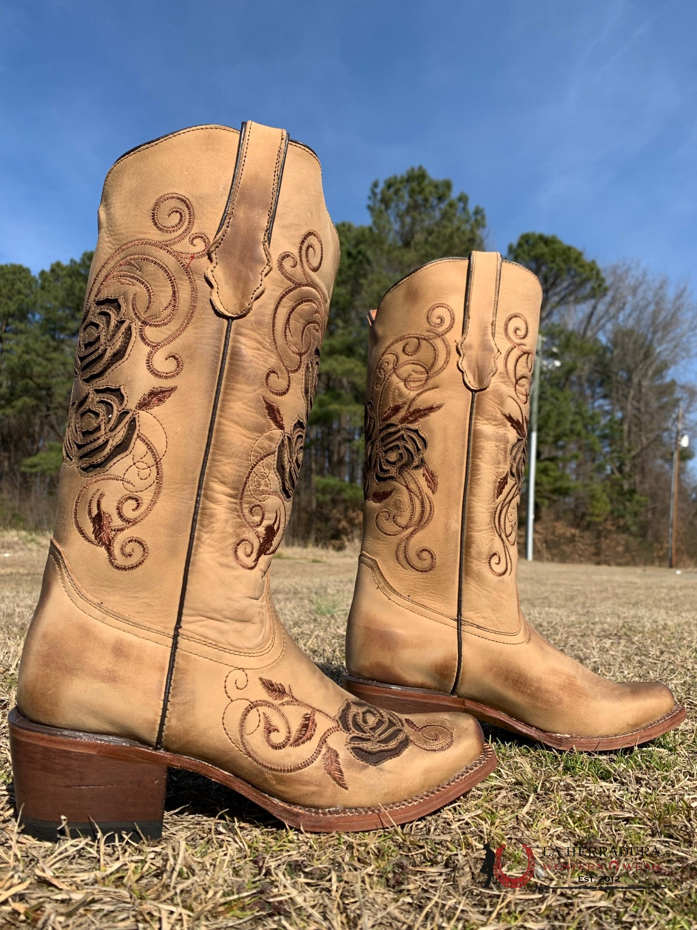 Tanner Mark Women’s Mcallen Sand With Brown Roses Inlay Botas Mujeres