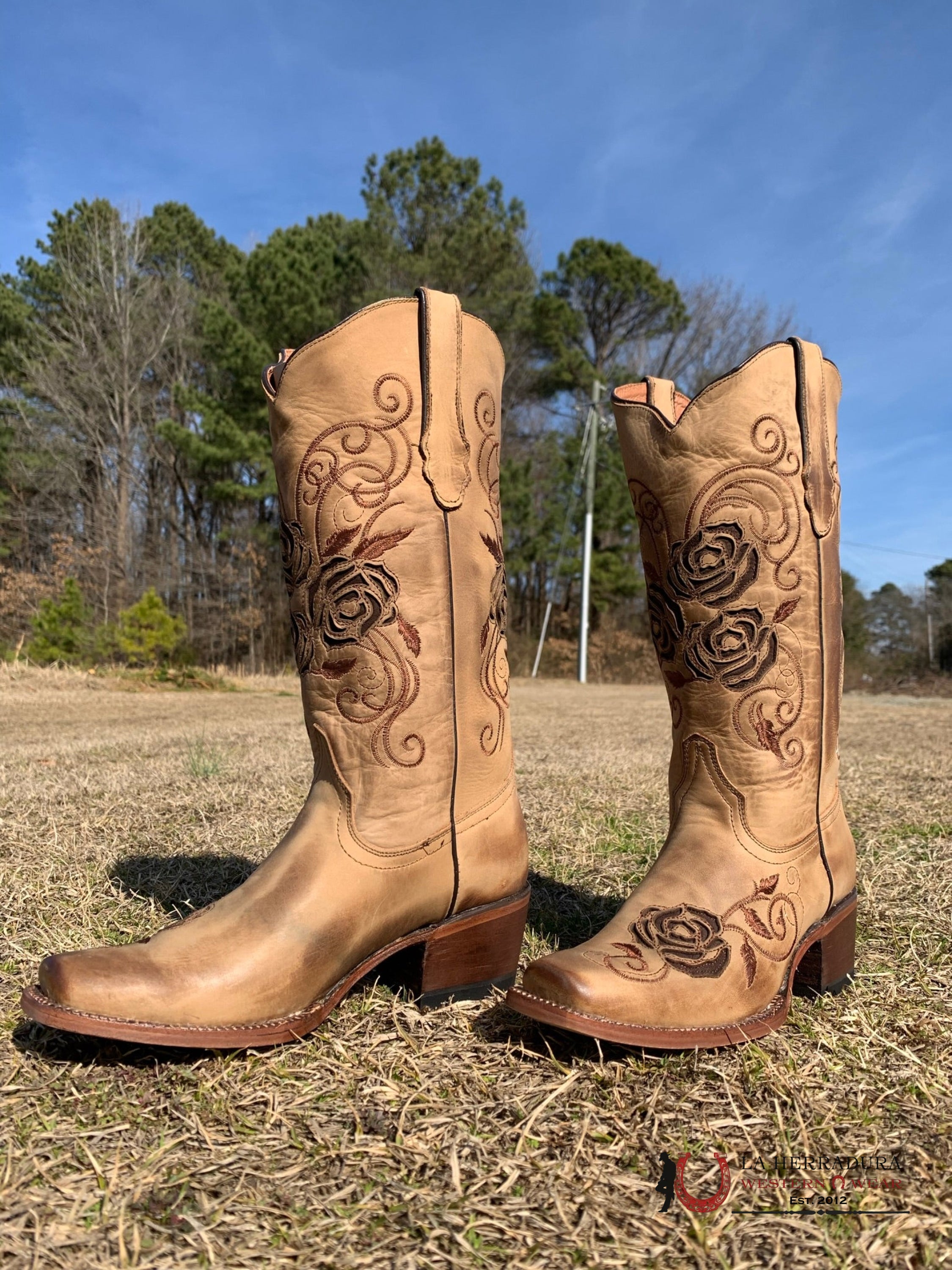 Tanner Mark Women’s Mcallen Sand With Brown Roses Inlay Botas Mujeres