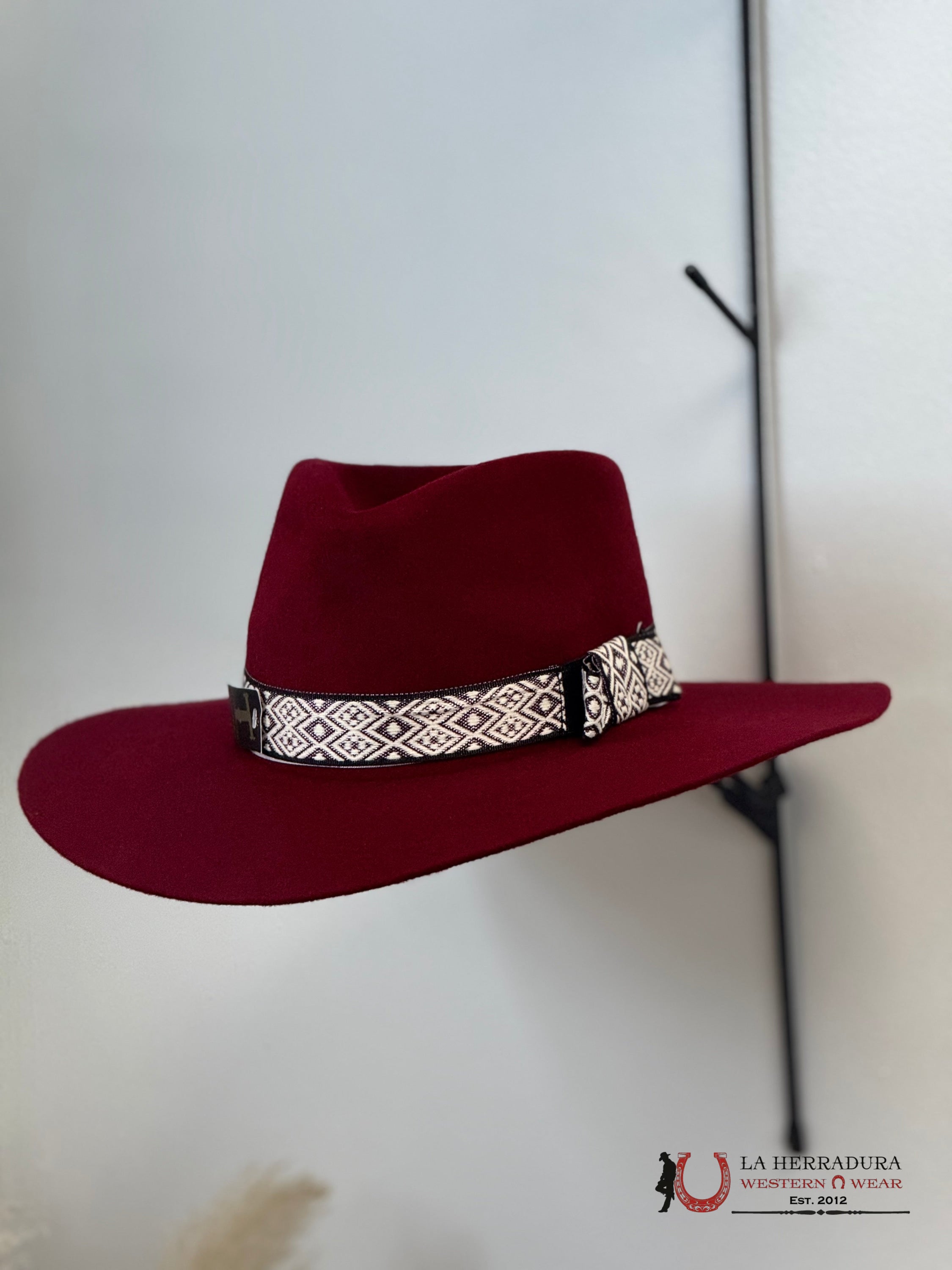 TEXANA TWISTER LDS PINCHED FRONT RED TEXANAS MUJERES