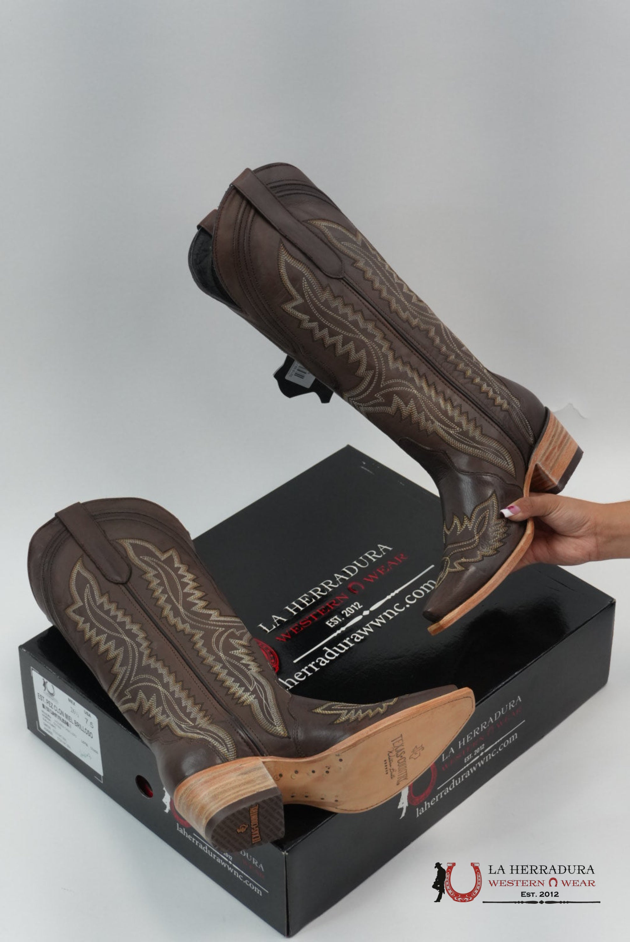 TEXAS COUNTRY WOMEN CLEYTON CAFE ATHALA PIOLA. L- 1852 BOTAS MUJERES