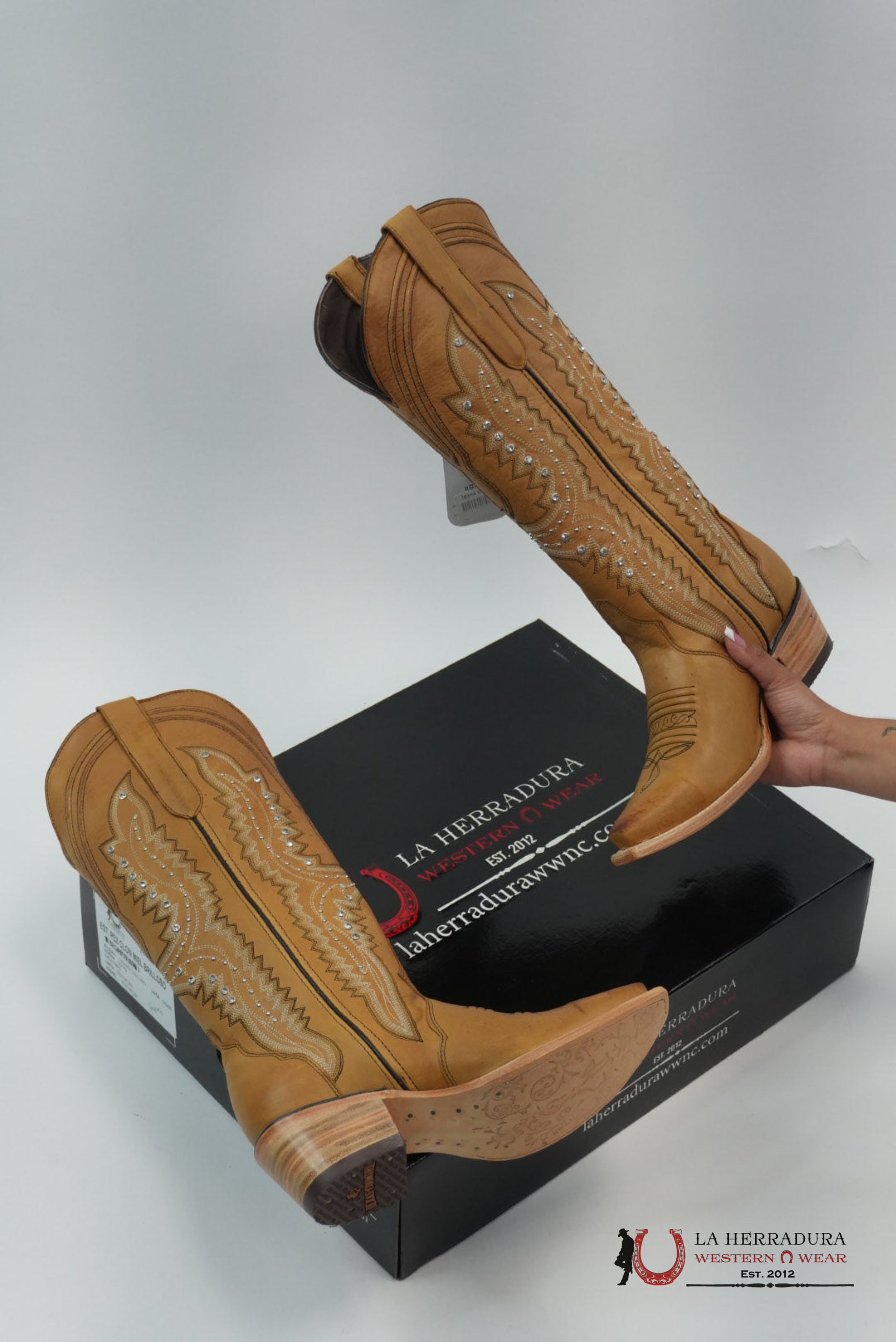 TEXAS COUNTRY WOMEN CLEYTON GOLD ATHALA PIOLA BOTAS MUJERES