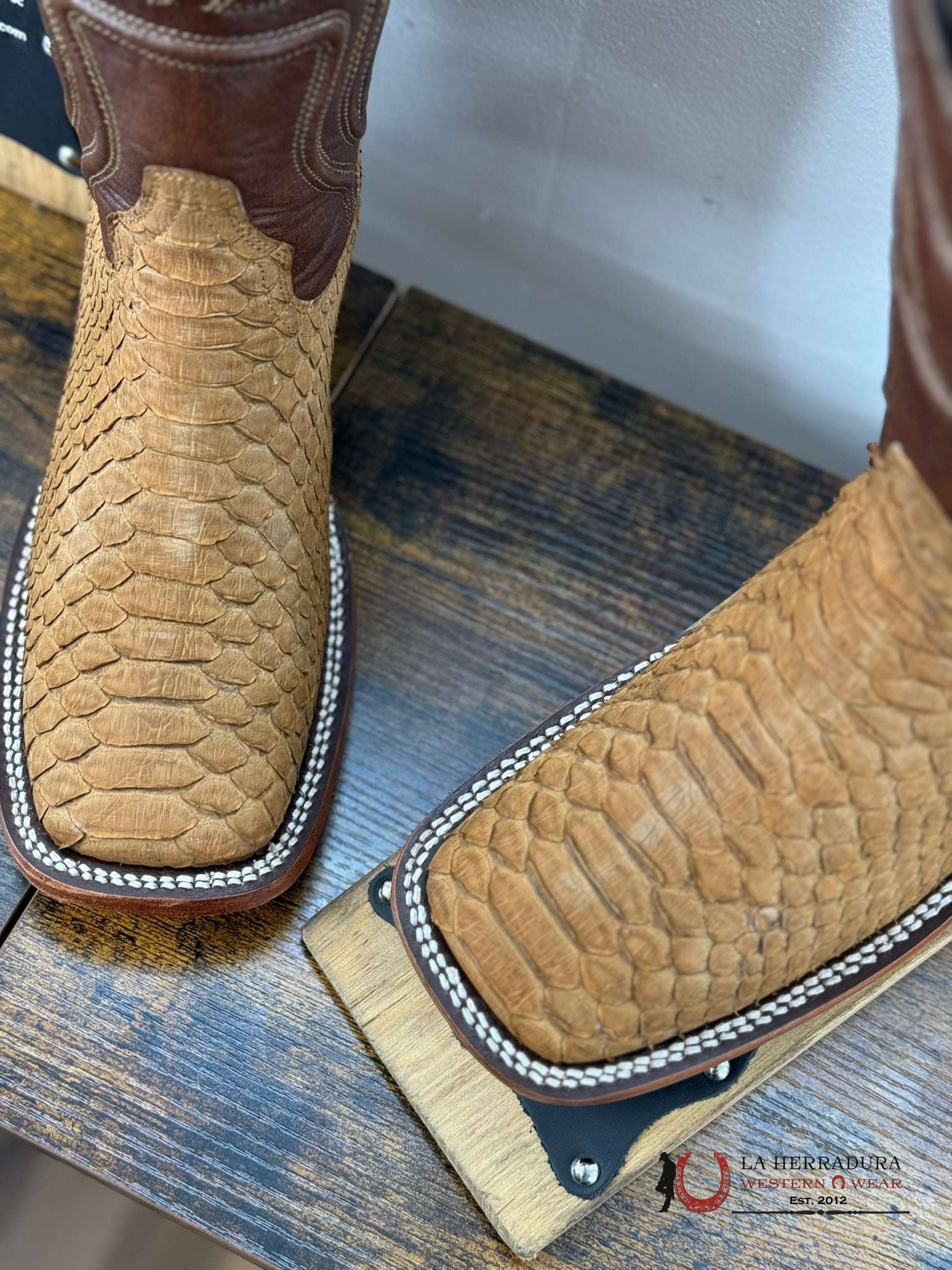 The Stage Coach Boot Company Python Miel Mstte Tucson Natural Botas Hombres