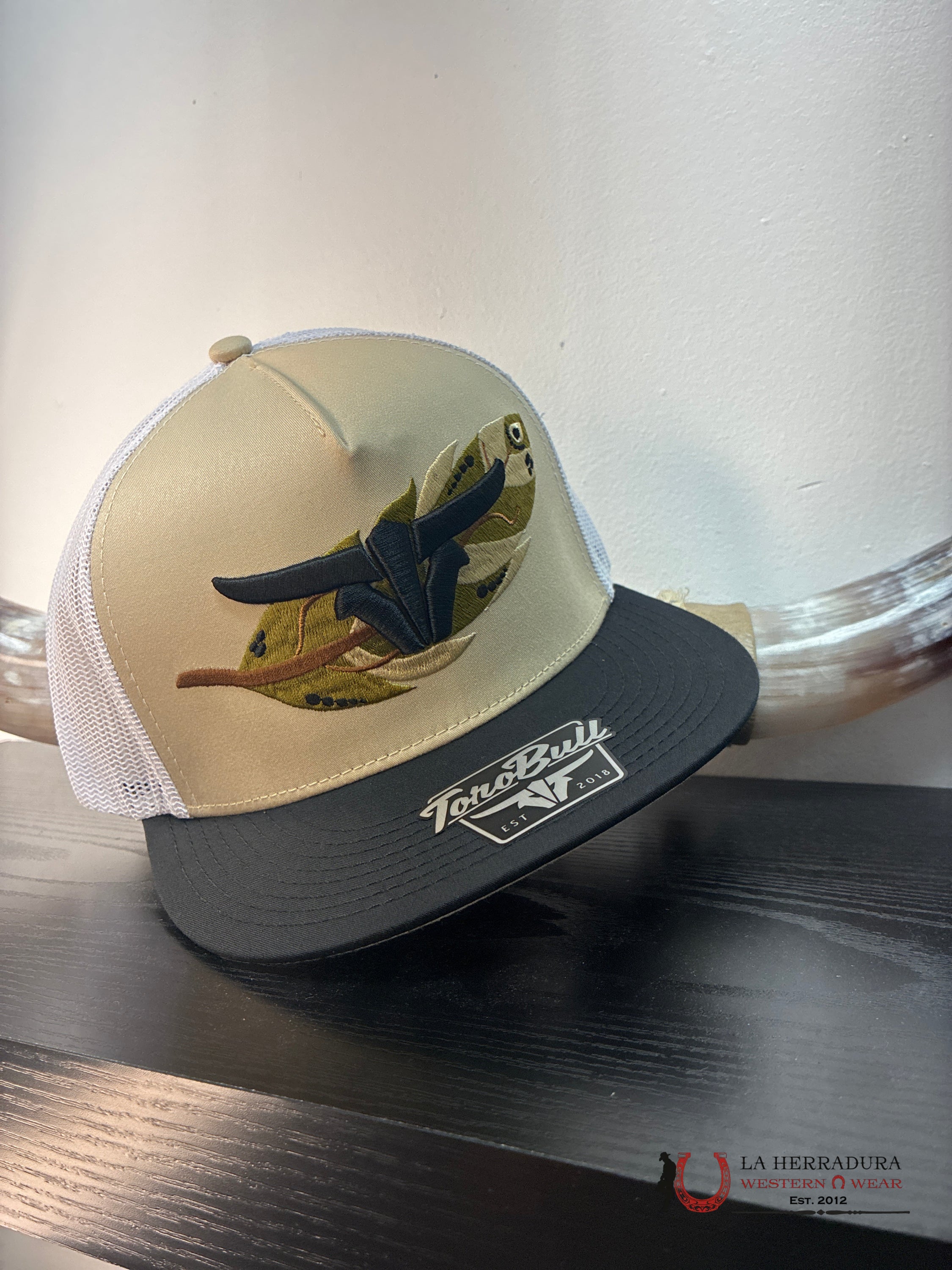 TONOBULL BLACK WITH GREEN 4.0 CAPS MENS GORRAS HOMBRES