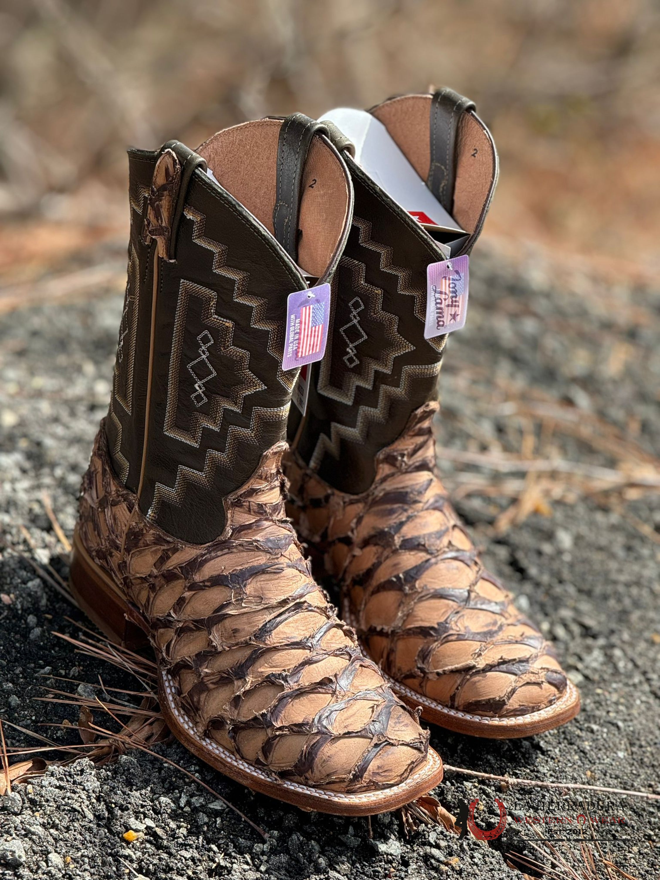 Tony Lama Leviathan Chocolate Pirarucu Square Toe Botas Hombres