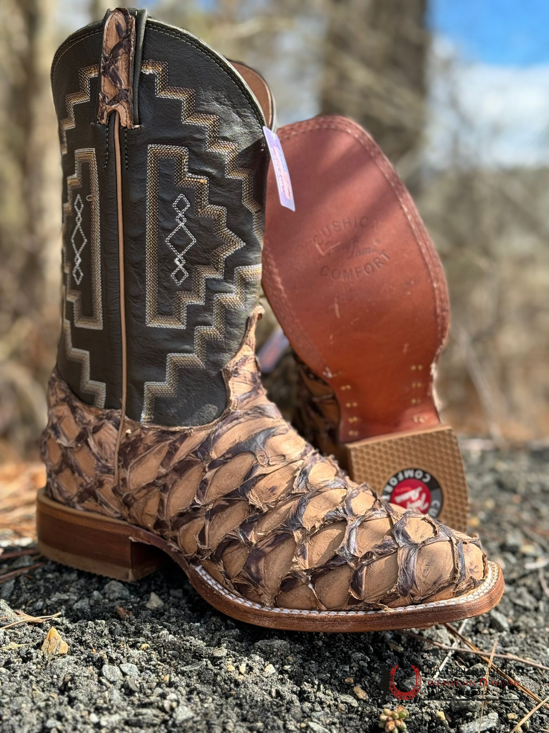 Tony Lama Leviathan Chocolate Pirarucu Square Toe Botas Hombres