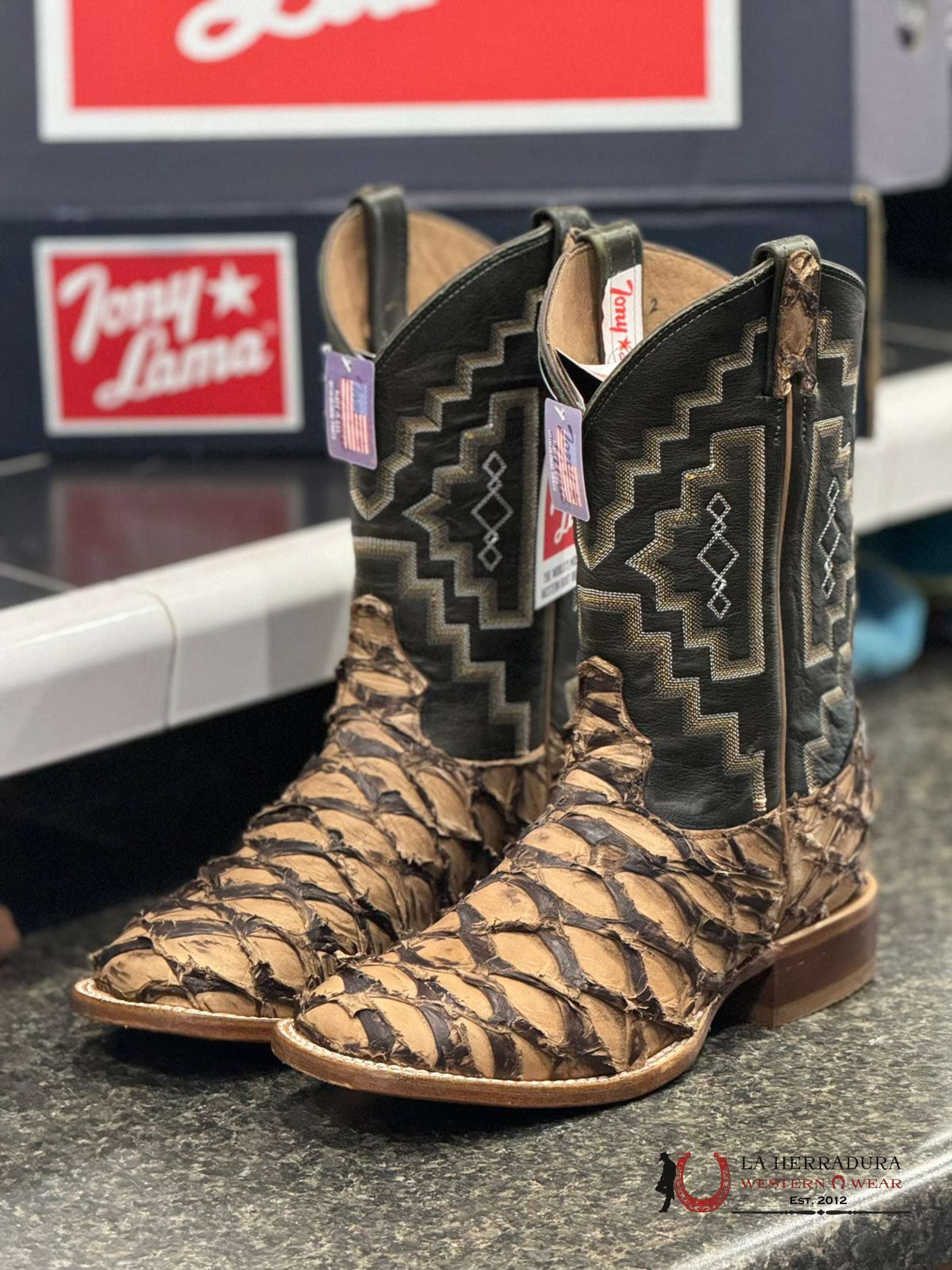 Tony Lama Leviathan Chocolate Pirarucu Square Toe Botas Hombres