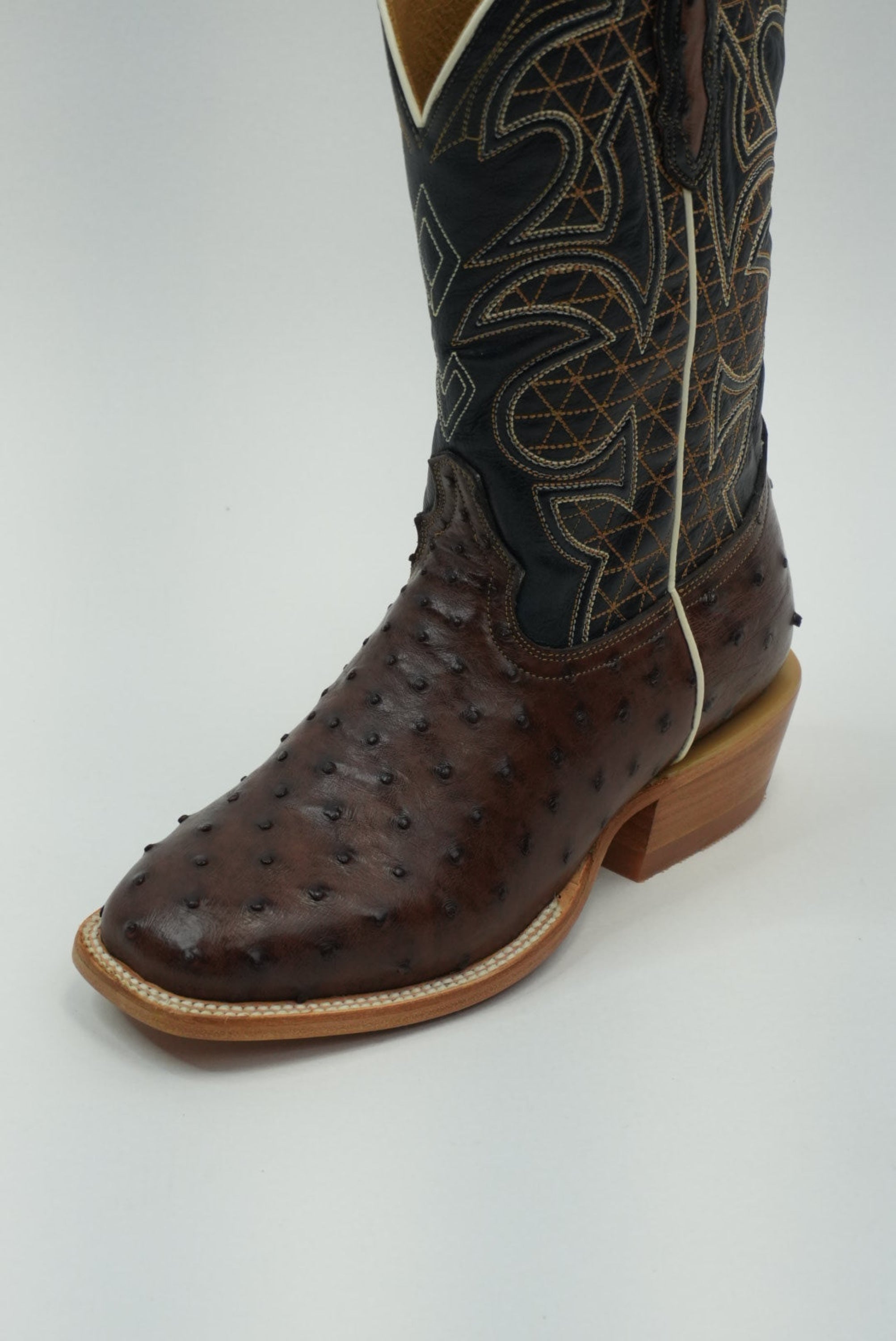 TORO SENTADO MEN AVESTRUZ BRICIATTO KANGO/BILLY CALF NAVY.